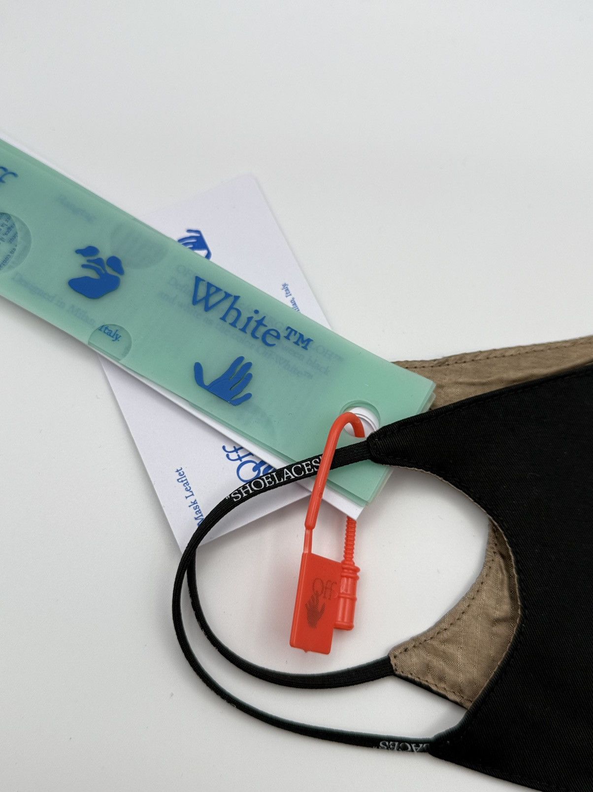 Off-White Off-White Floral Arrow Logo Face Mask Size ONE SIZE - 4 Thumbnail
