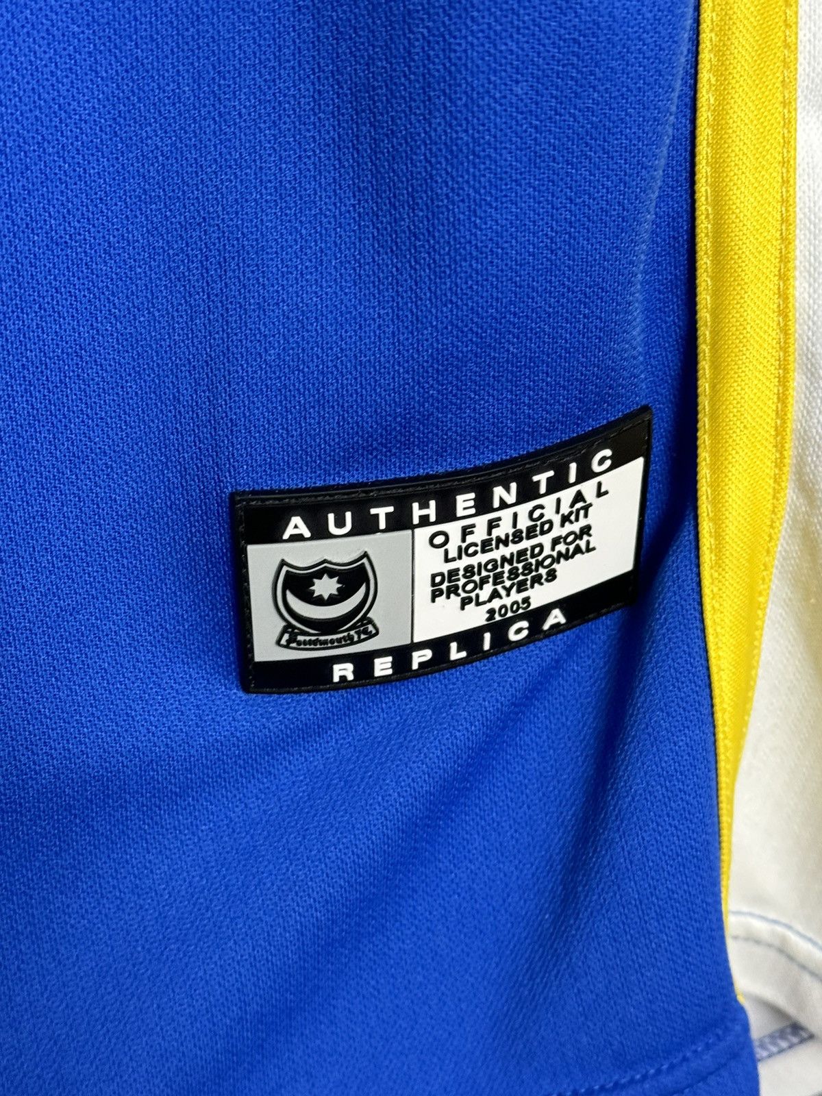 Other Portsmouth 05/06 Home Football Long Sleeve Jersey Size US XL / EU 56 / 4 - 5 Thumbnail