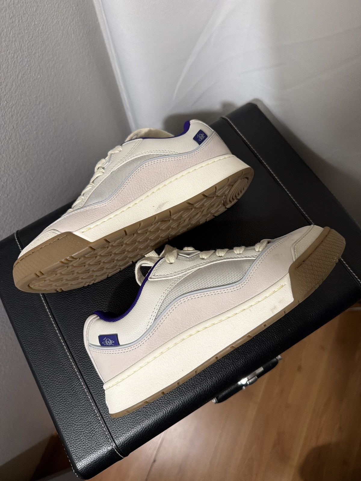 Dior × Travis Scott Dior B713 Cactus Jack Sneakers Size US 7 / EU 40 - 1 Thumbnail