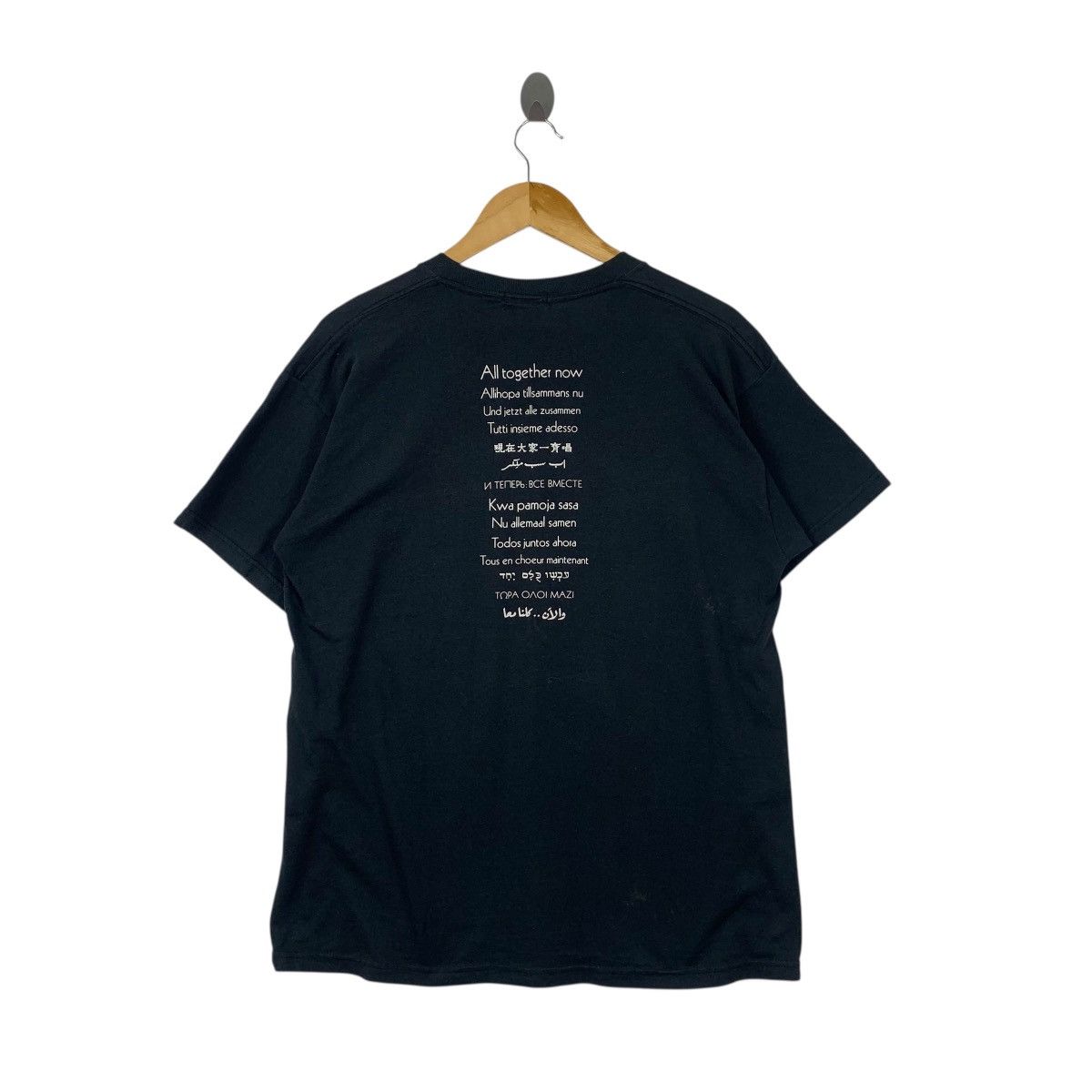 Band Tees Vintage 2000 THE BEATLES All Together Now Japan Kanji Tee Size L / US 10 / IT 46 - 6 Thumbnail