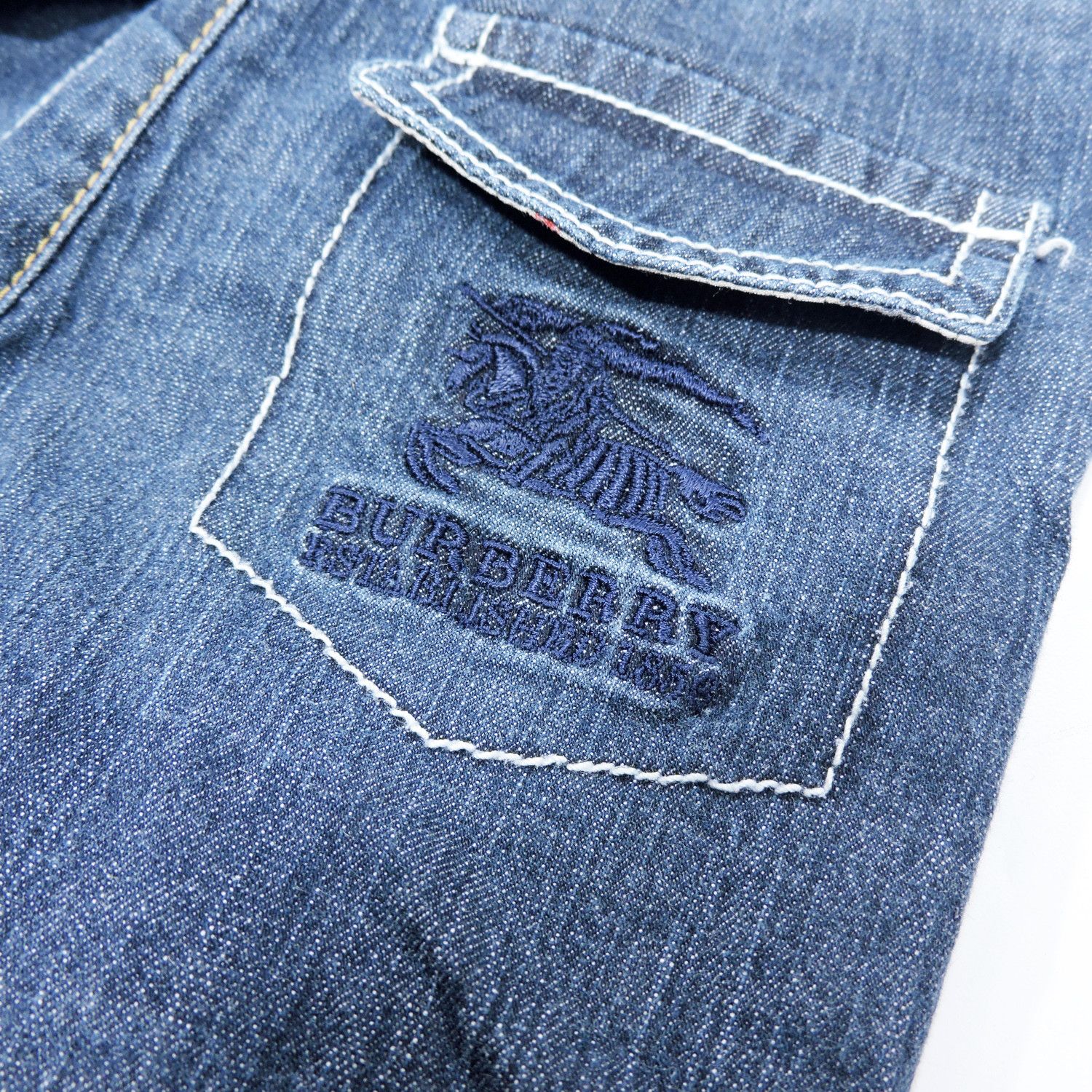 Burberry BURBERRY DENIM LONG PANTS Size US 26 / EU 42 - 9 Thumbnail