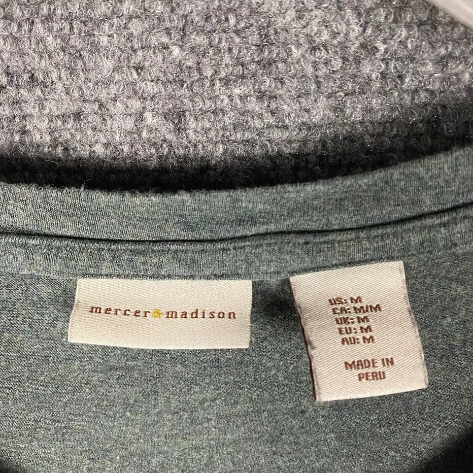 Other Mercer & Madison Top Women's Medium Long Sleeve Distressed M Size M / US 6-8 / IT 42-44 - 3 Thumbnail