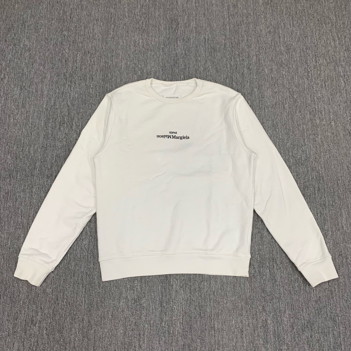 Maison Margiela Maison Margiela White Embroidered Logo Sweatshirt Size US M / EU 48-50 / 2 - 1 Thumbnail