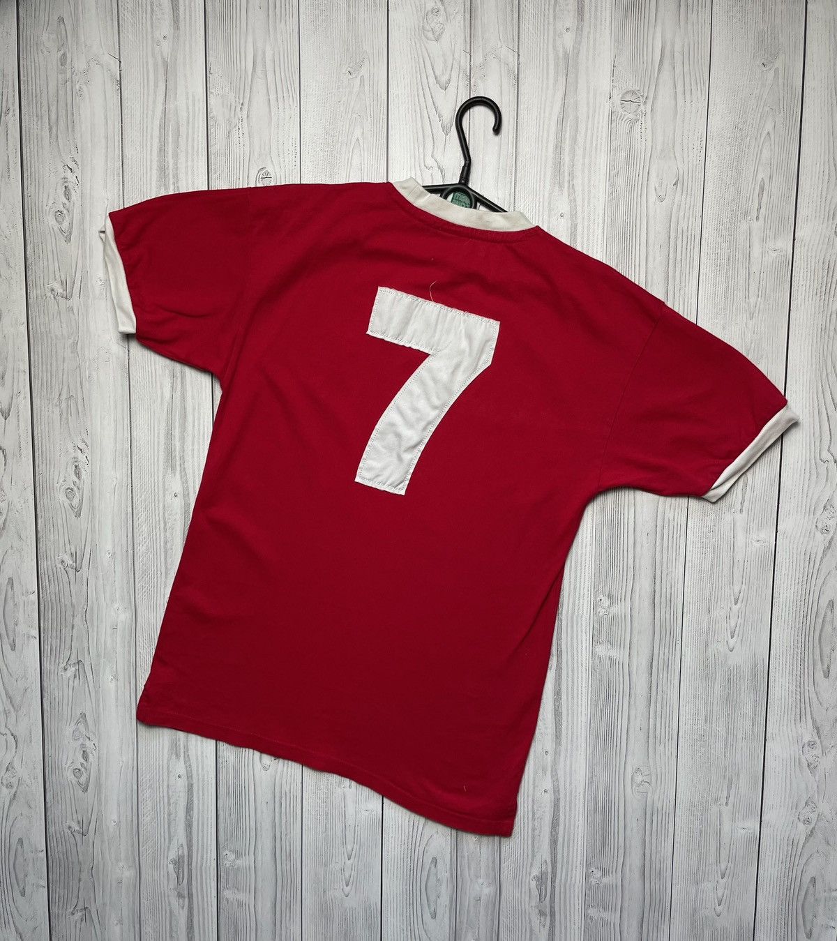 Vintage Vintage Liverpool soccer jersey retro logo YNWA size M Size US M / EU 48-50 / 2 - 2 Thumbnail
