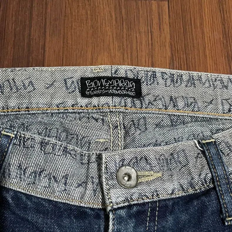 Neighborhood Neighborhood size M STUSSY 08EX Joint Model Washed Denim P Size US 27 - 4 Thumbnail