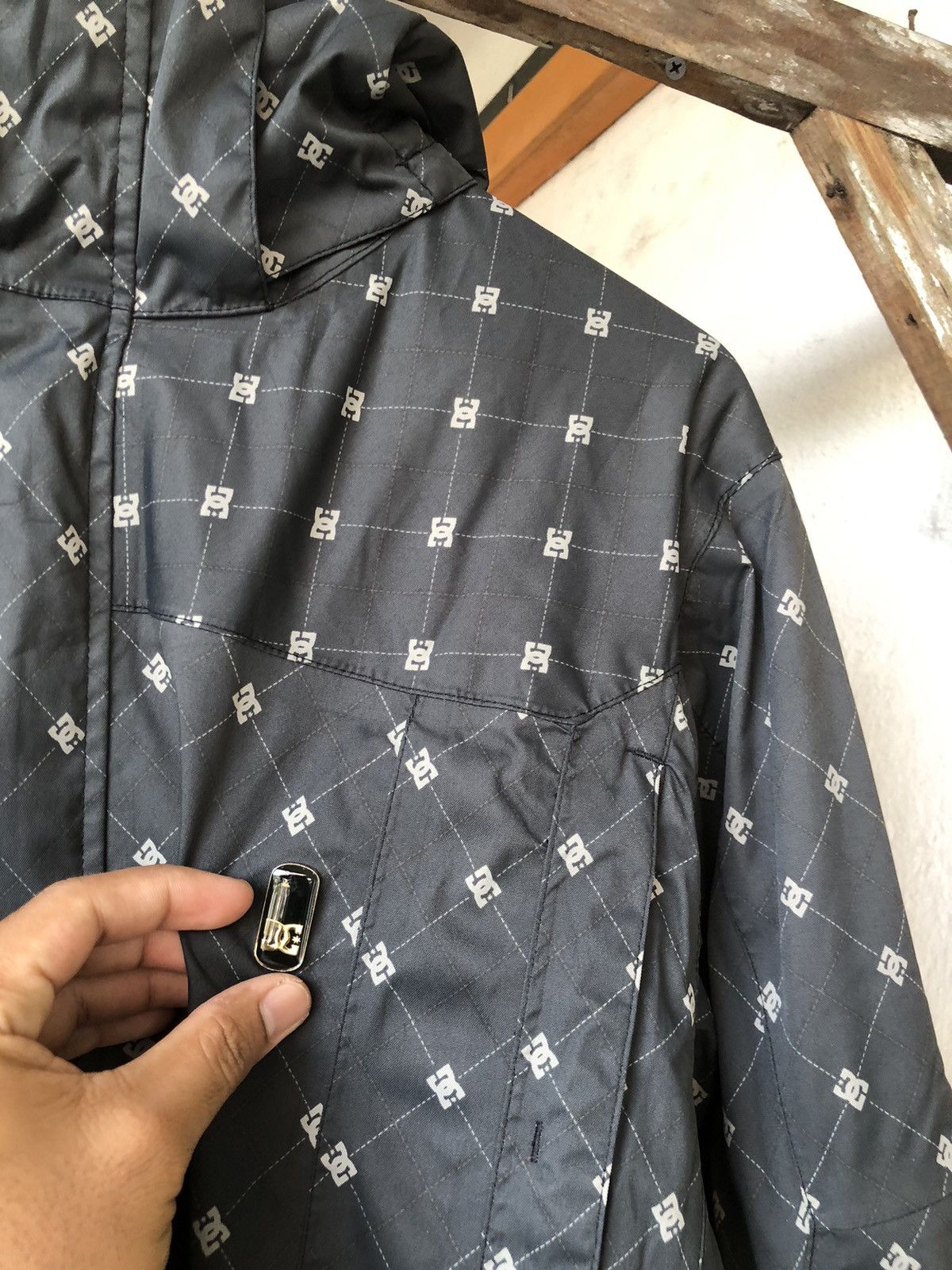 Sports Specialties Rare❗️DC 5000 Series Exotec Layered Weather Protection Jacket Size US L / EU 52-54 / 3 - 8 Thumbnail