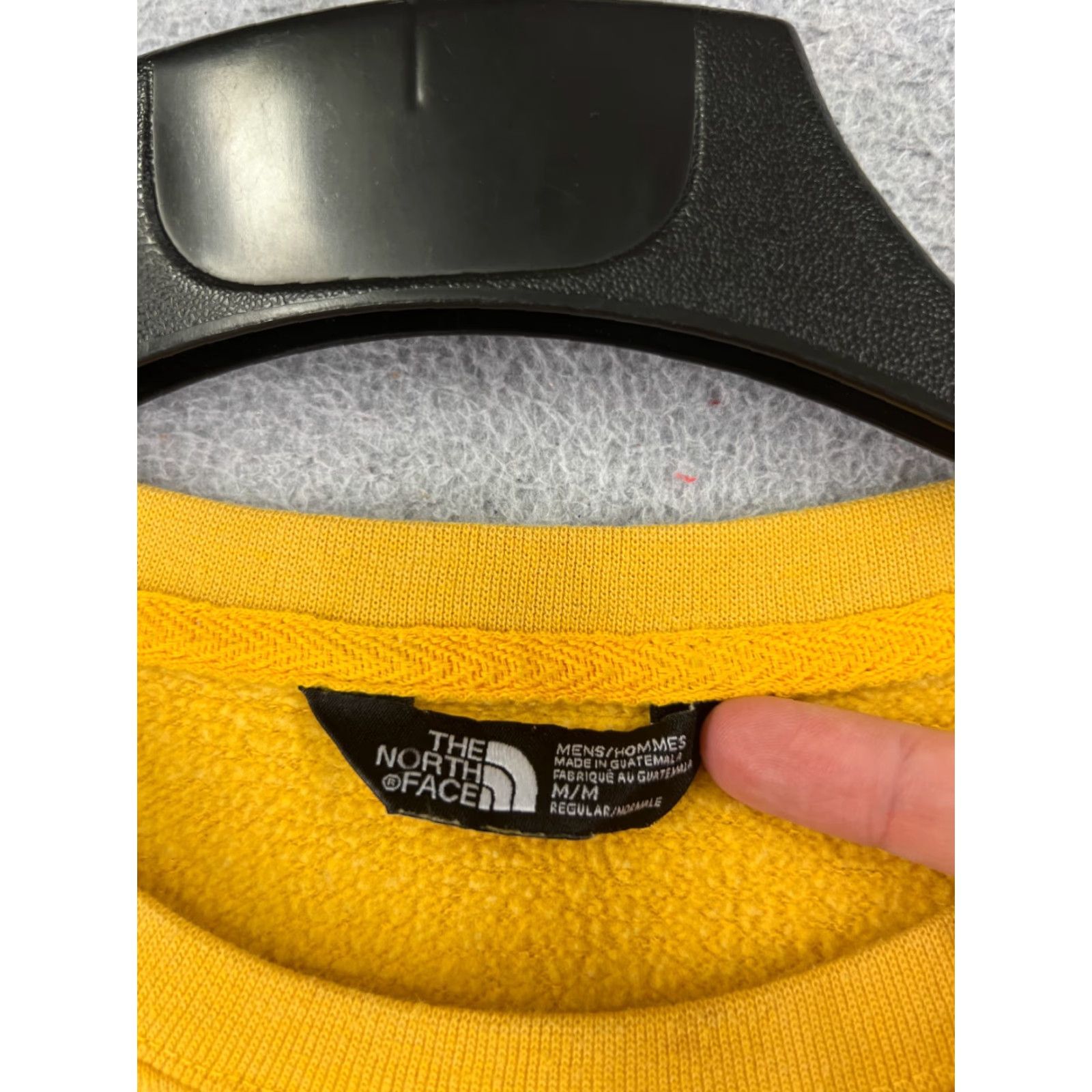 The North Face The North Face Sweater Men Medium Yellow Pullover Crew Neck Cotton Fleece Embroidered Logo Sweater | Mens | Regular Fit - Yellow | 90s? Size US M / EU 48-50 / 2 - 7 Thumbnail