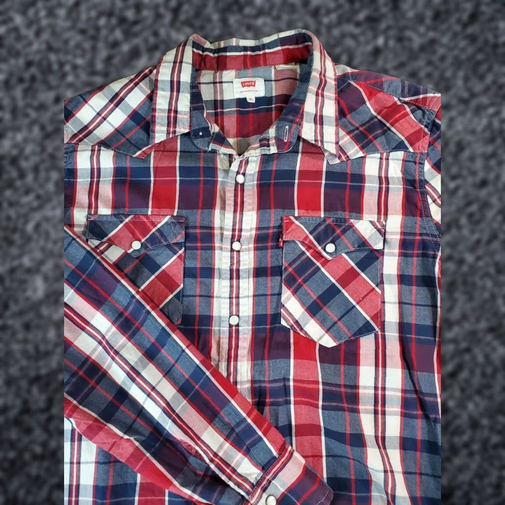 Levi's VINTAGE Levi's Signature Red Plaid Pearl Snap Button-Up Western Shirt Mens XL Size US XL / EU 56 / 4 - 1 Thumbnail