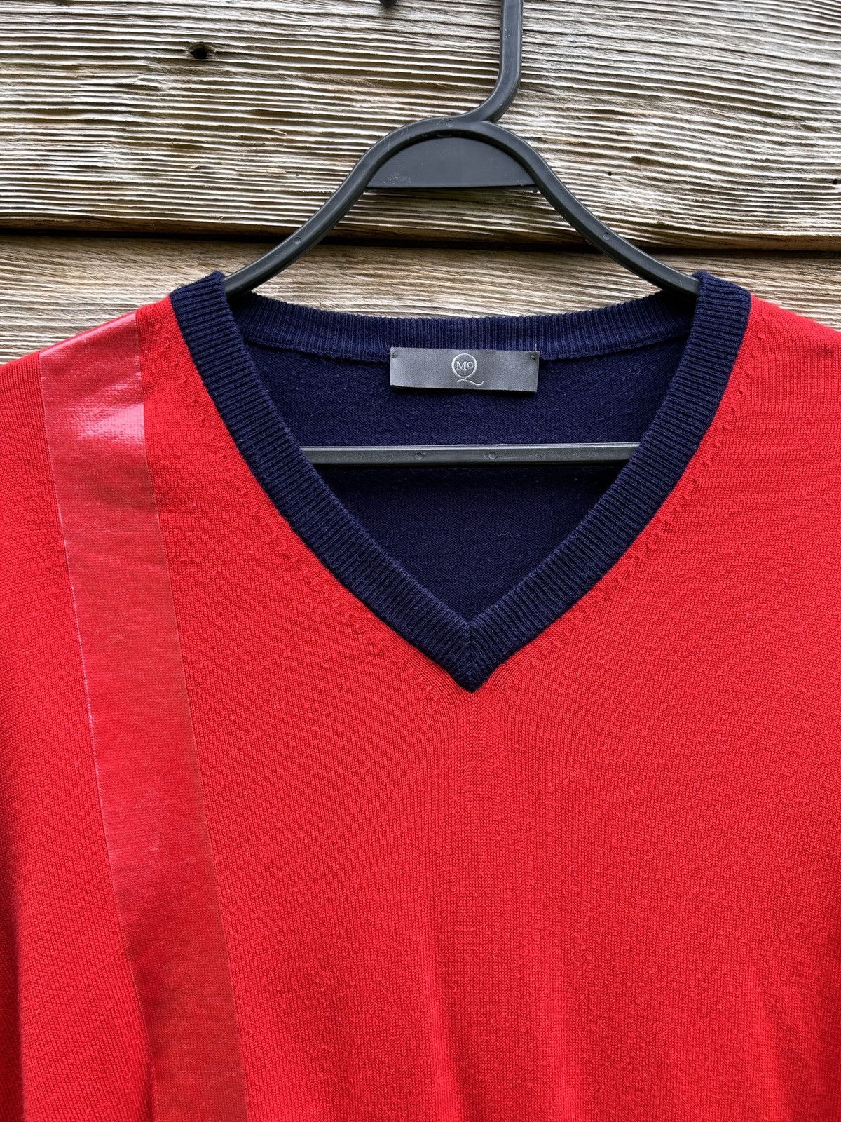 Alexander McQueen Vintage MCQ by Alexander Mcqueen Tape V Neck Sweater Size US L / EU 52-54 / 3 - 2 Thumbnail