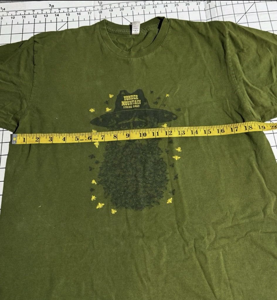 American Apparel Yonder Mountain String Band 2007 Concert T-shirt Size L Size US L / EU 52-54 / 3 - 7 Thumbnail