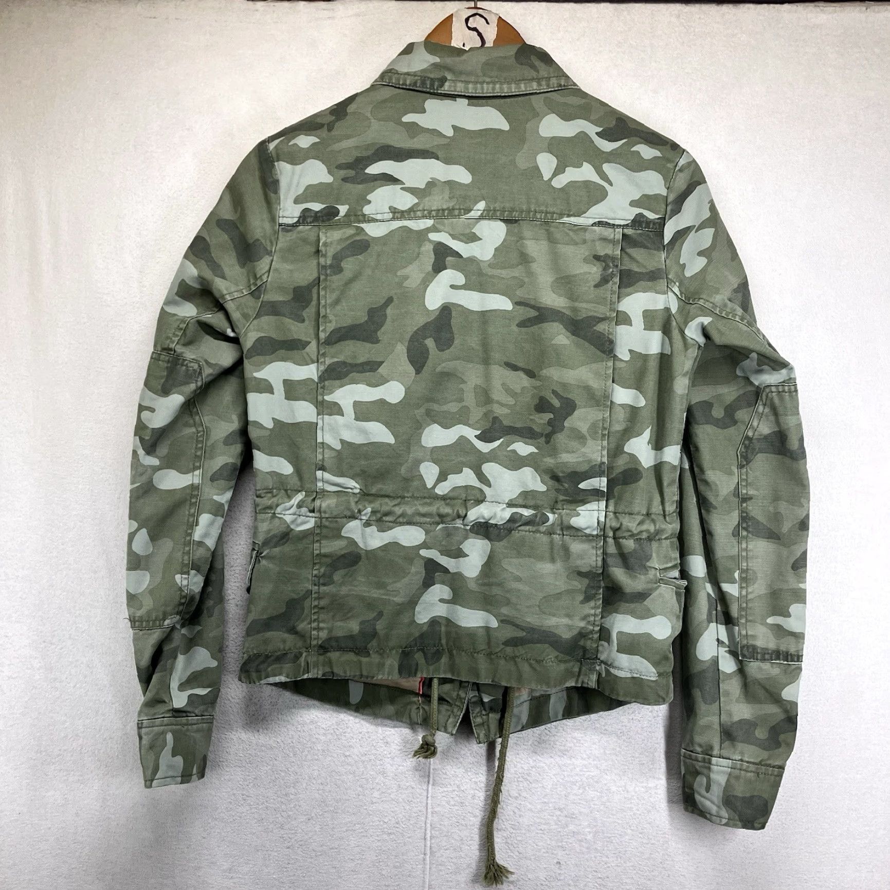 Gap Vintage Gap Camouflage Utility Jacket Women’s XS Military Style Streetwear Short Cotton Green Zipper Snap 90s Fall Spring Urban Size XS / US 0-2 / IT 36-38 - 3 Thumbnail