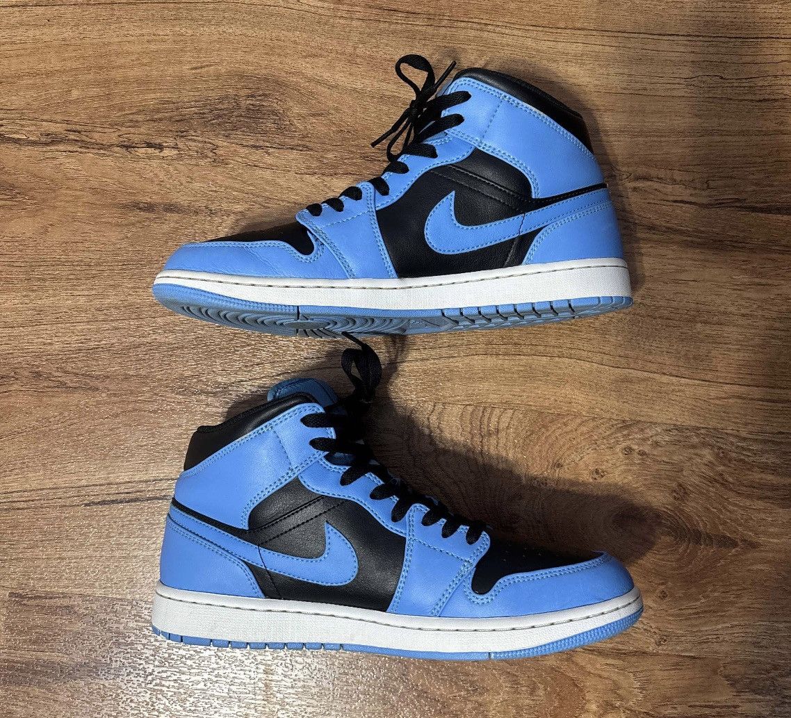 Jordan Brand Jordan 1 University Blue/Black Size US 9.5 / EU 42-43 - 2 Thumbnail