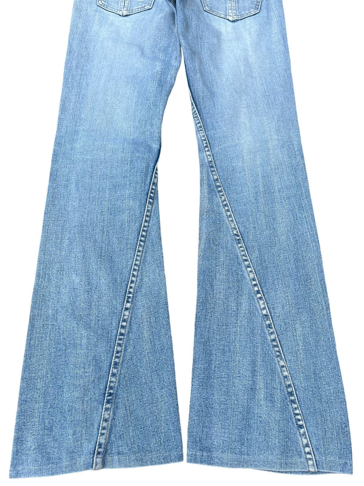 Japanese Brand × Tornado Mart Vintage Japanese Brand Blue Washed Distressed Flare Jeans Size 28" / US 6 / IT 42 - 8 Thumbnail