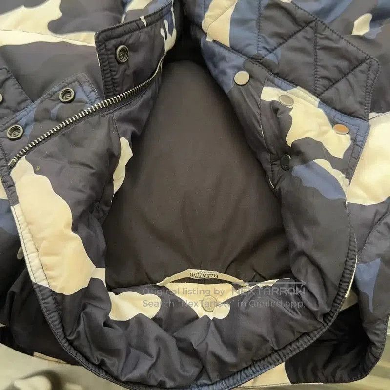 Valentino Valentino Camouflage Men's Down Jacket . Size US M / EU 48-50 / 2 - 6 Thumbnail