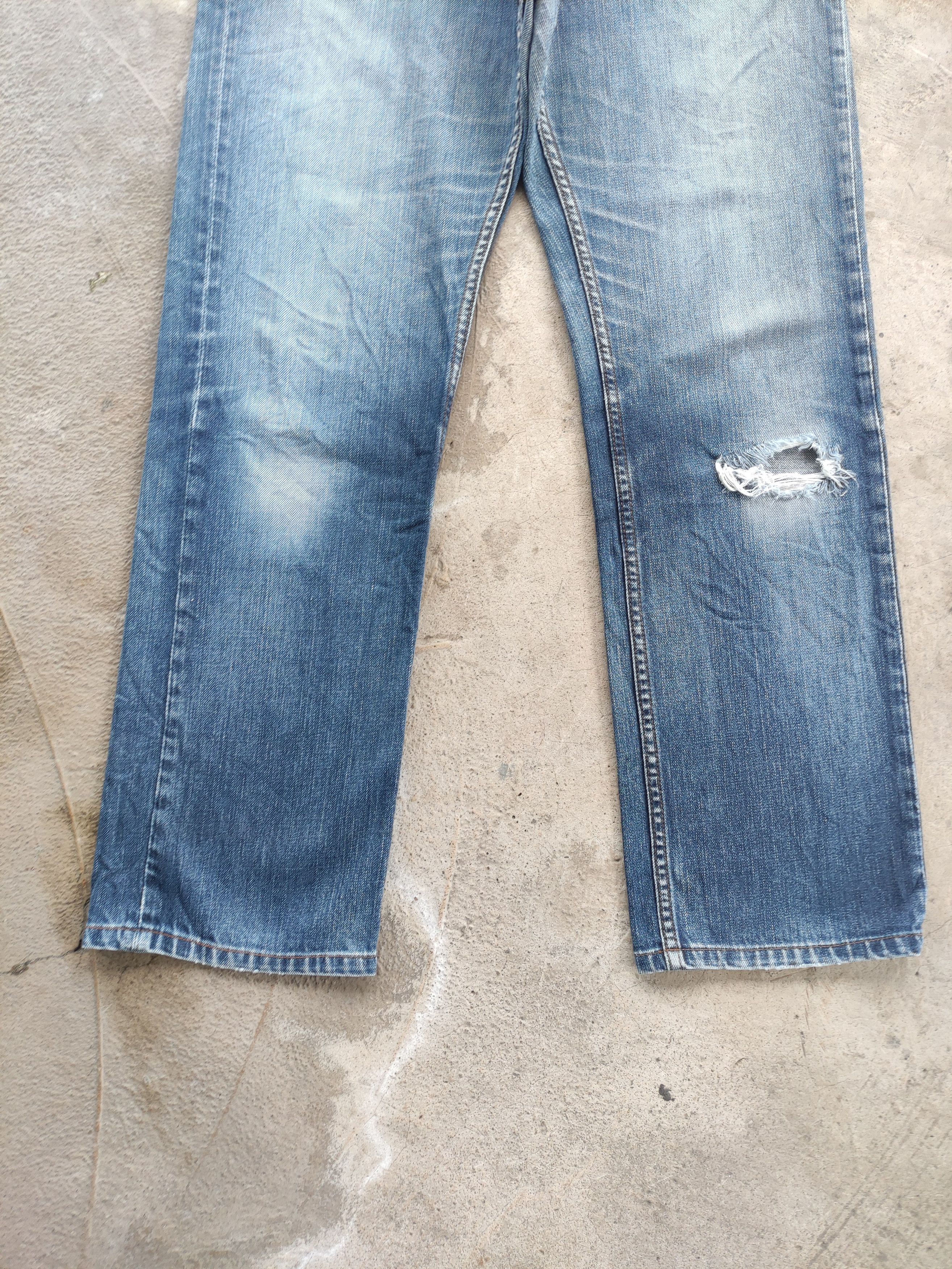 Japanese Brand Vintage Japanese Denim Distressed Faded Jean W33 Size US 33 - 4 Thumbnail