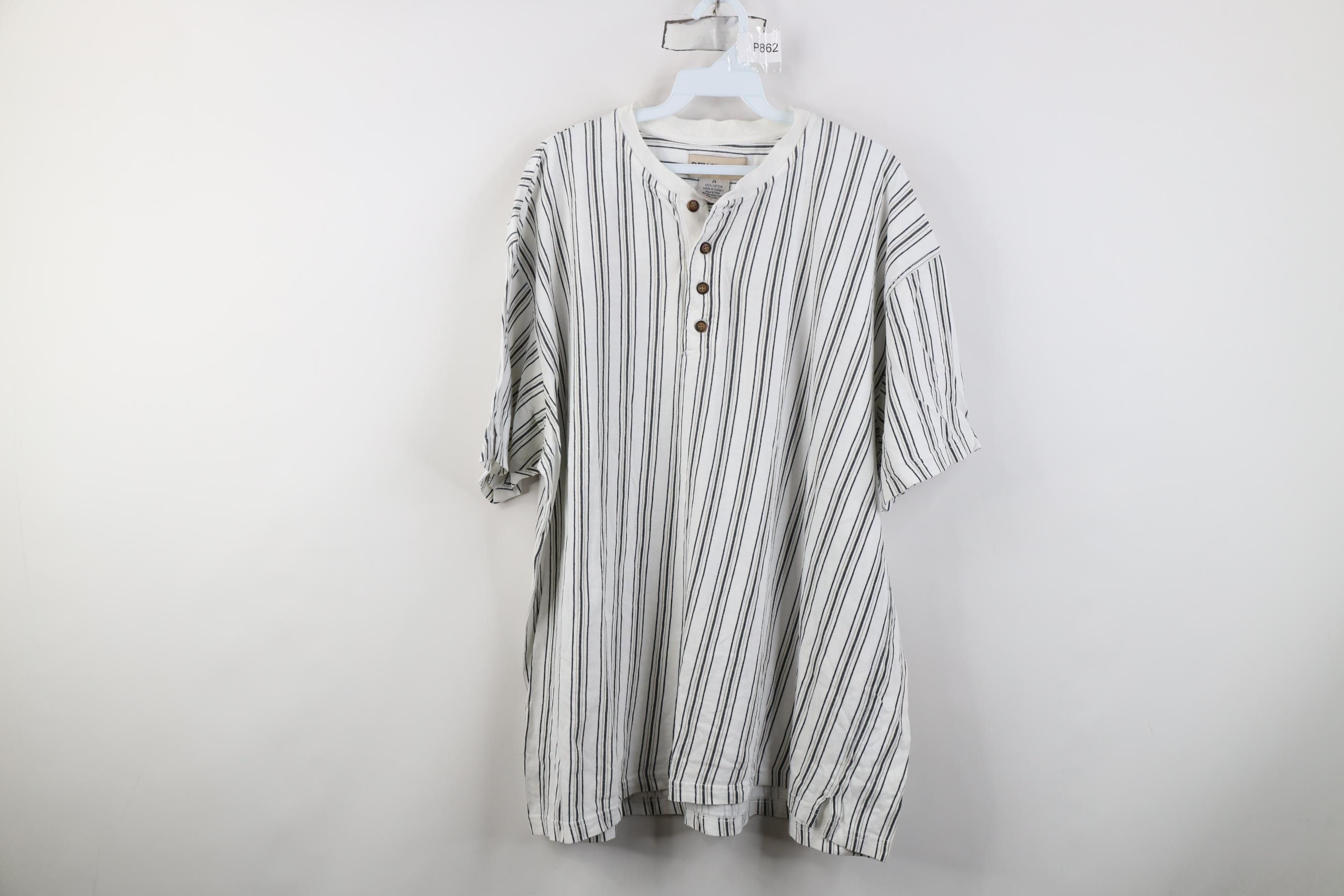 Vintage Vintage 90s Streetwear Block Short Sleeve Henley T-Shirt Size US XXL / EU 58 / 5 - 1 Thumbnail