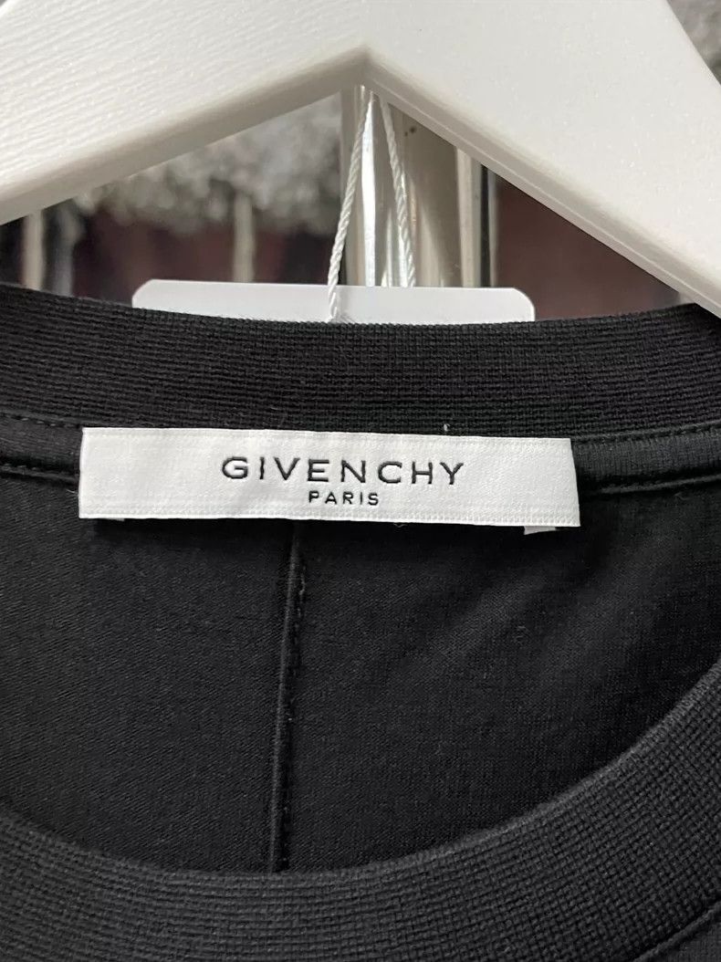 Givenchy Givenchy Short-sleeved Deer Print Size US M / EU 48-50 / 2 - 6 Thumbnail