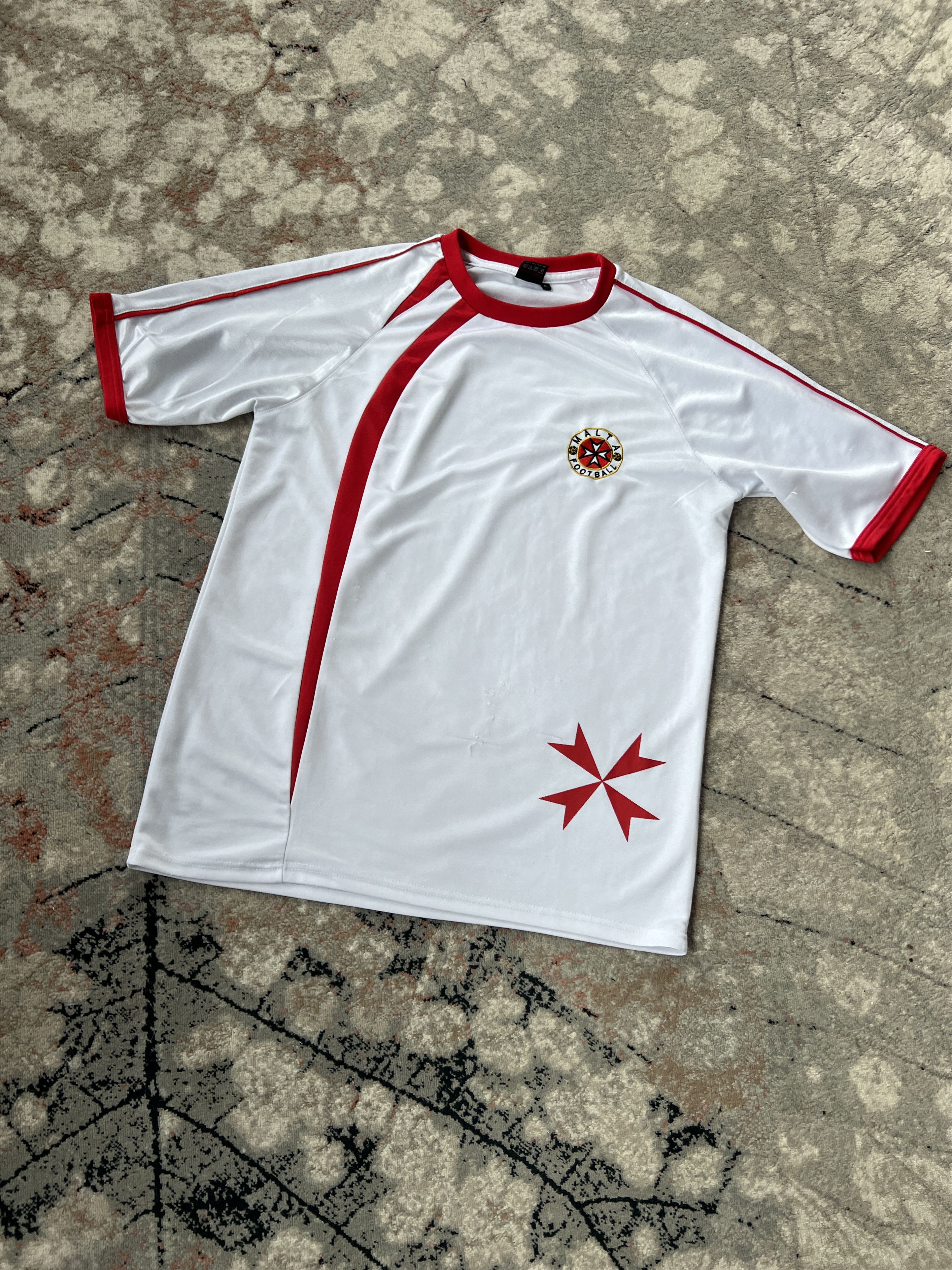 Vintage Malta Football Vintage Jersey Size US L / EU 52-54 / 3 - 1 Thumbnail