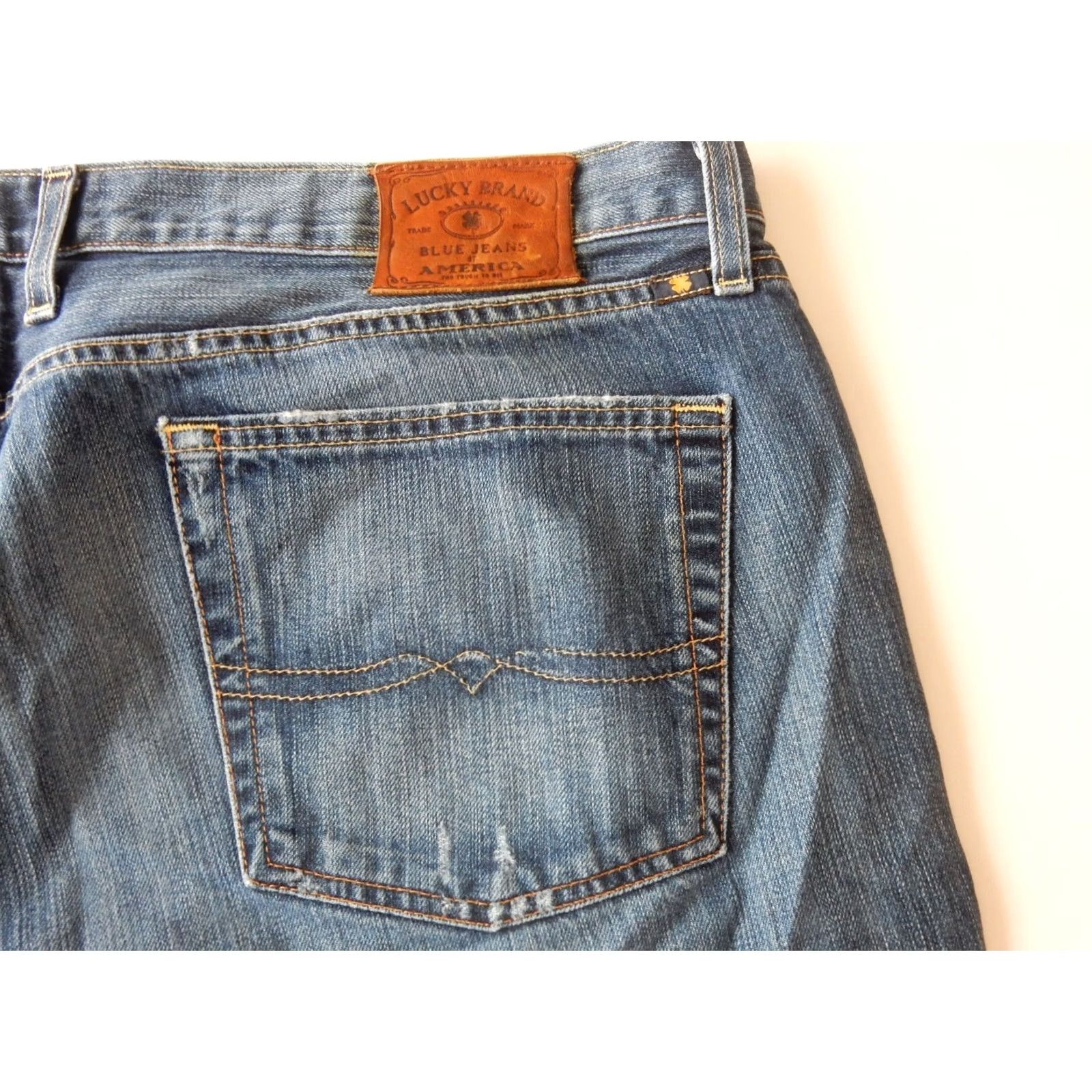 Lucky Brand Lucky Brand Men’s Denim Jeans 40x30 Blue Straight Regular Inseam 30 Style Denim 40 Regular Mens Jeans Size US 40 / EU 56 - 2 Thumbnail