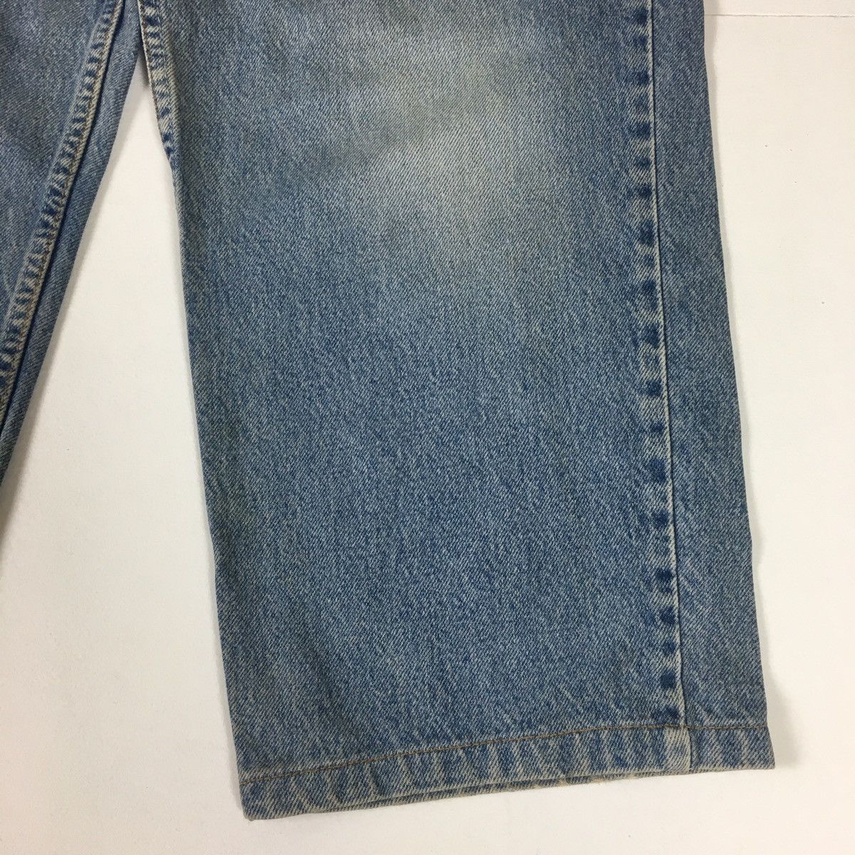 Levi's 🔥LAST DROP🔥Vintage Levi’s 550 Relaxed Fit Jorts Size US 32 / EU 48 - 3 Thumbnail
