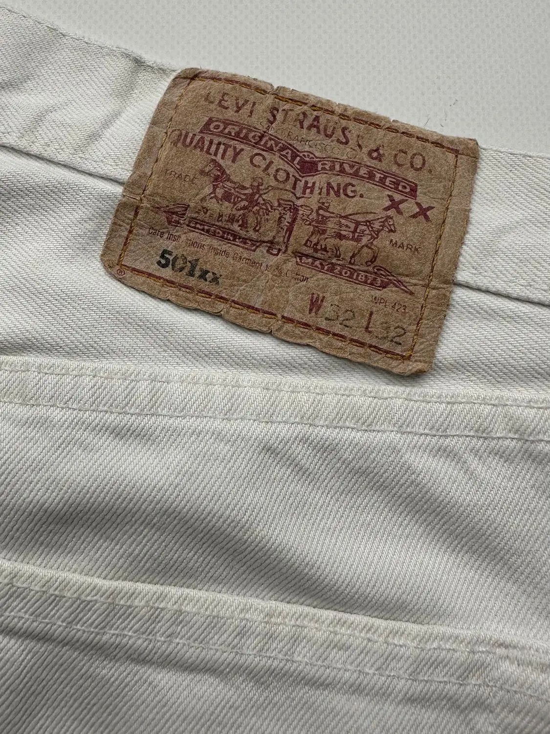 Levi's Levi’s 501xx Vintage Jeans (11) Size US 32 / EU 48 - 14 Thumbnail