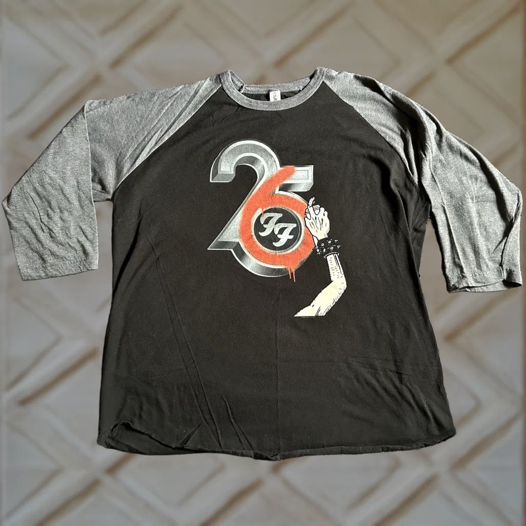 Vintage Foo Fighters Raglan Baseball Shirt 26th Anniversary Year 2021 L Black Men Shirts Size US L / EU 52-54 / 3 - 1 Thumbnail