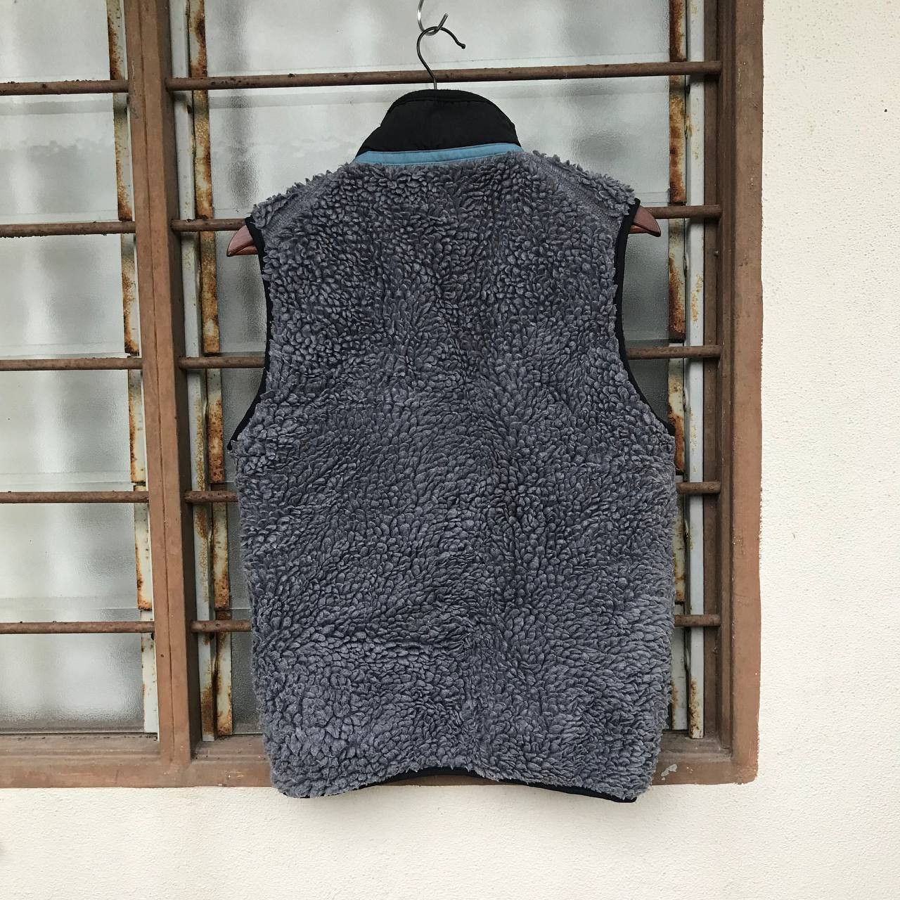Patagonia × Vintage VINTAGE PATAGONIA FLEECE FALL2000 X PILE SLEEVELESS Size US S / EU 44-46 / 1 - 7 Thumbnail