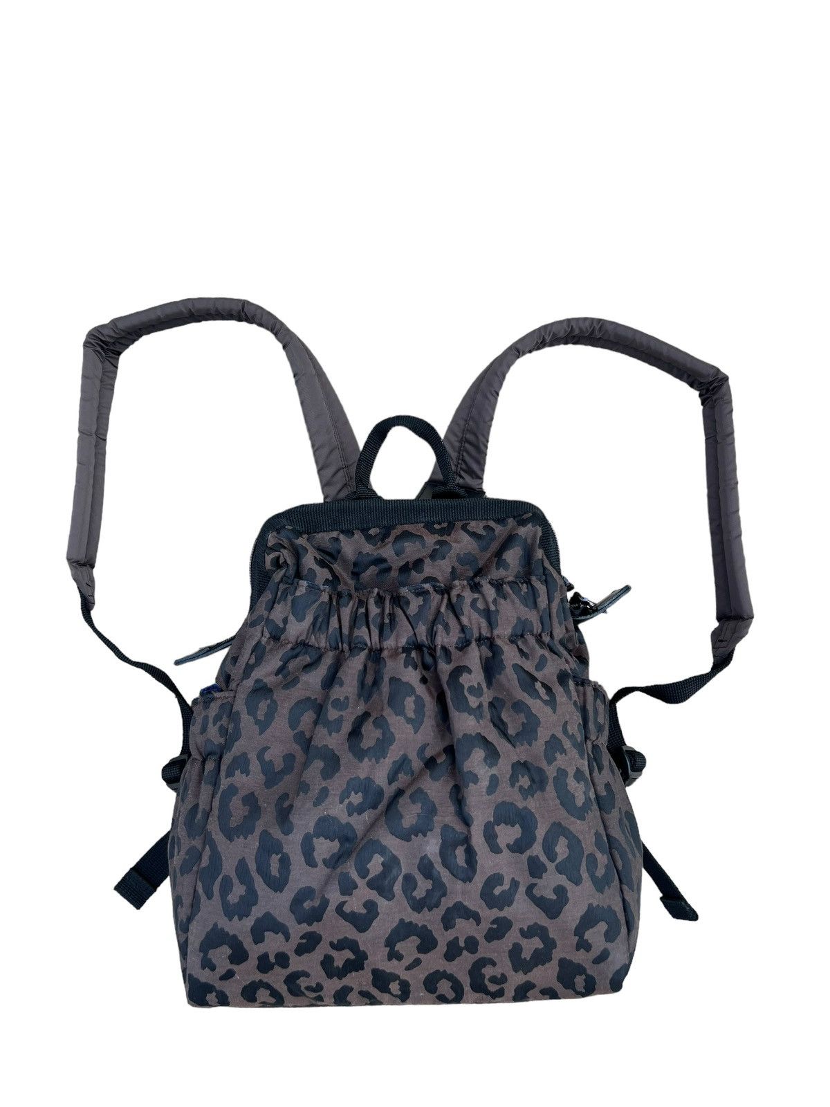 Other ARTISAN & ARTIST Japan Leopard Camo Mini Backpack Size ONE SIZE - 6 Thumbnail