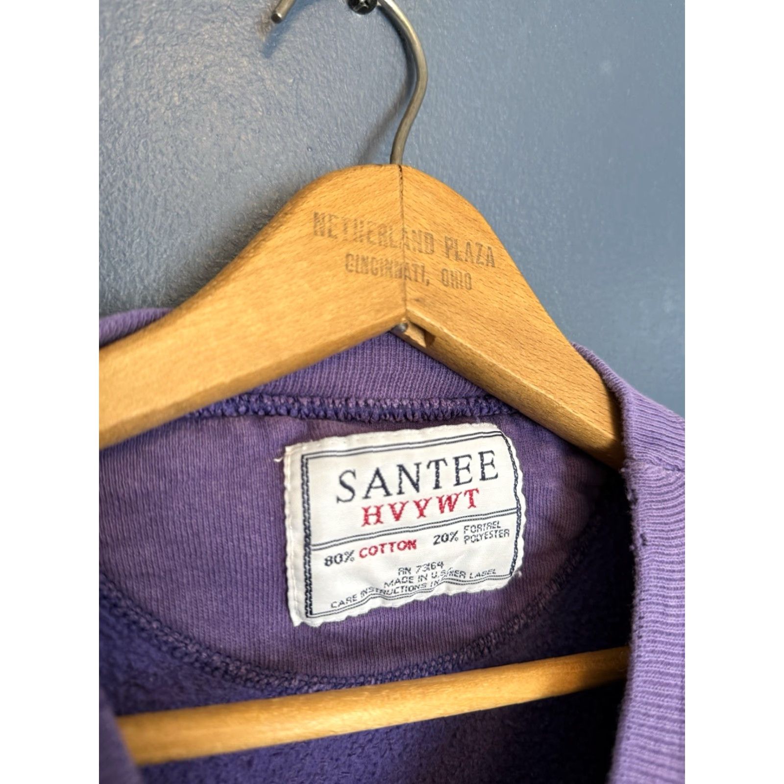 Hard Rock Cafe VINTAGE Hard Rock Cafe Sweatshirt Purple Embroidered 90s Pullover Size M Mens Size US M / EU 48-50 / 2 - 2 Thumbnail