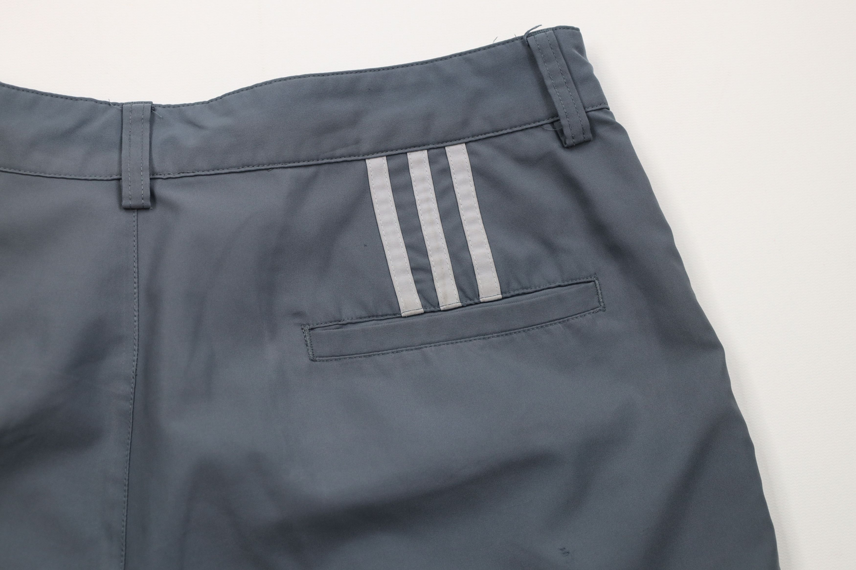 Adidas Adidas Golf Spell Out Tech Golfing Chino Shorts Gray Size US 34 / EU 50 - 12 Thumbnail