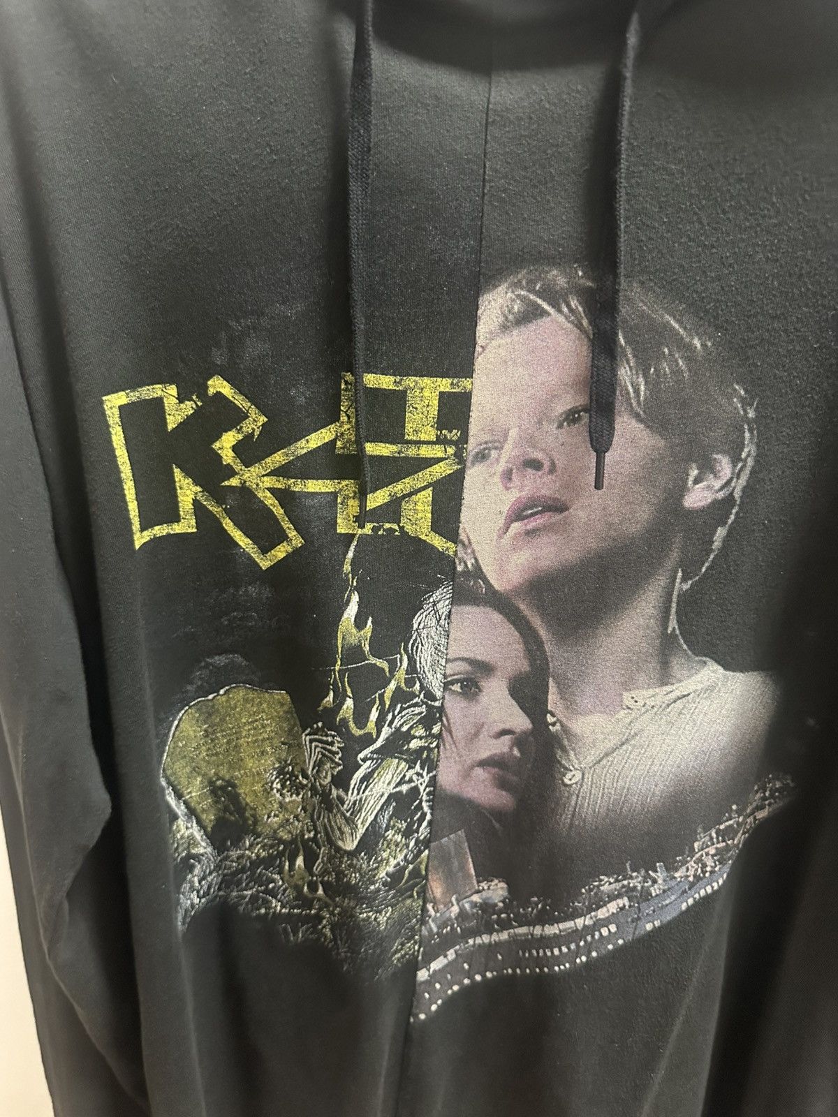 Vetements Vetements AW17 K-Hole/Titanic Split Oversized Hoodie Size US XS / EU 42 / 0 - 2 Thumbnail