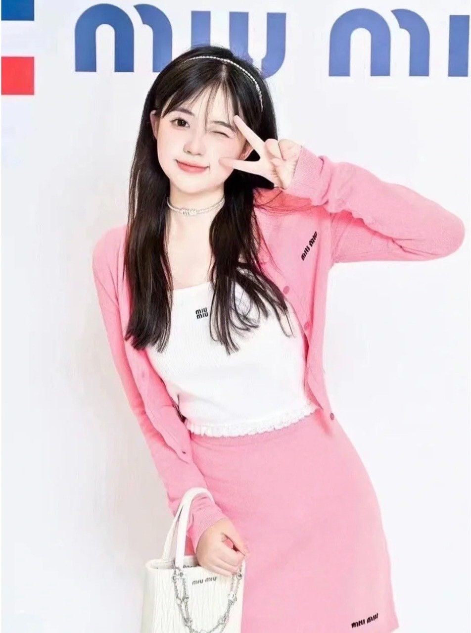 Miu Miu Miu Miu Pink Terry Intarsia Logo Skirt Size US S / EU 44-46 / 1 - 6 Thumbnail