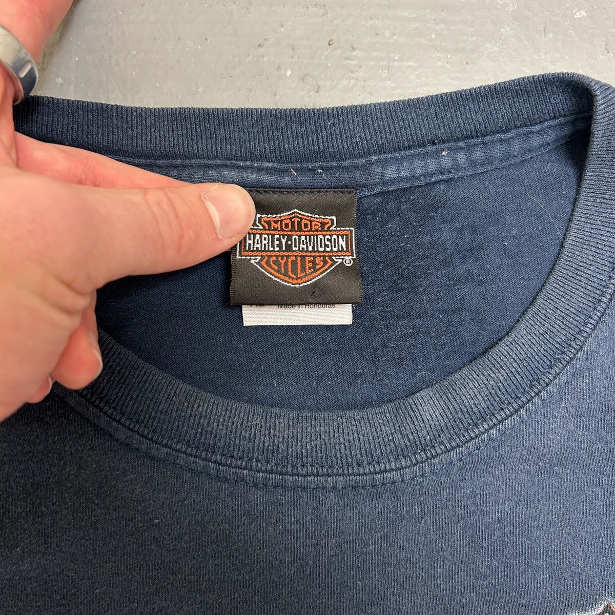 Harley Davidson Vintage Harley-Davidson Australia Dealer Tee – Navy (XL) Size US XL / EU 56 / 4 - 5 Thumbnail