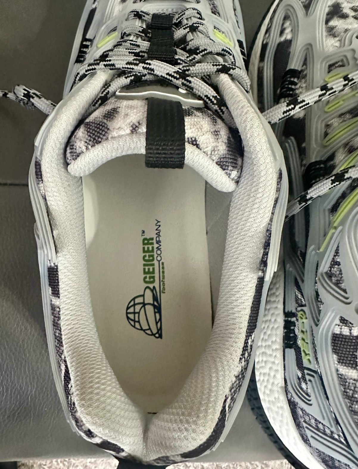 John Geiger John Geiger 004 year of the snake size 12 Size US 12 / EU 45 - 9 Thumbnail