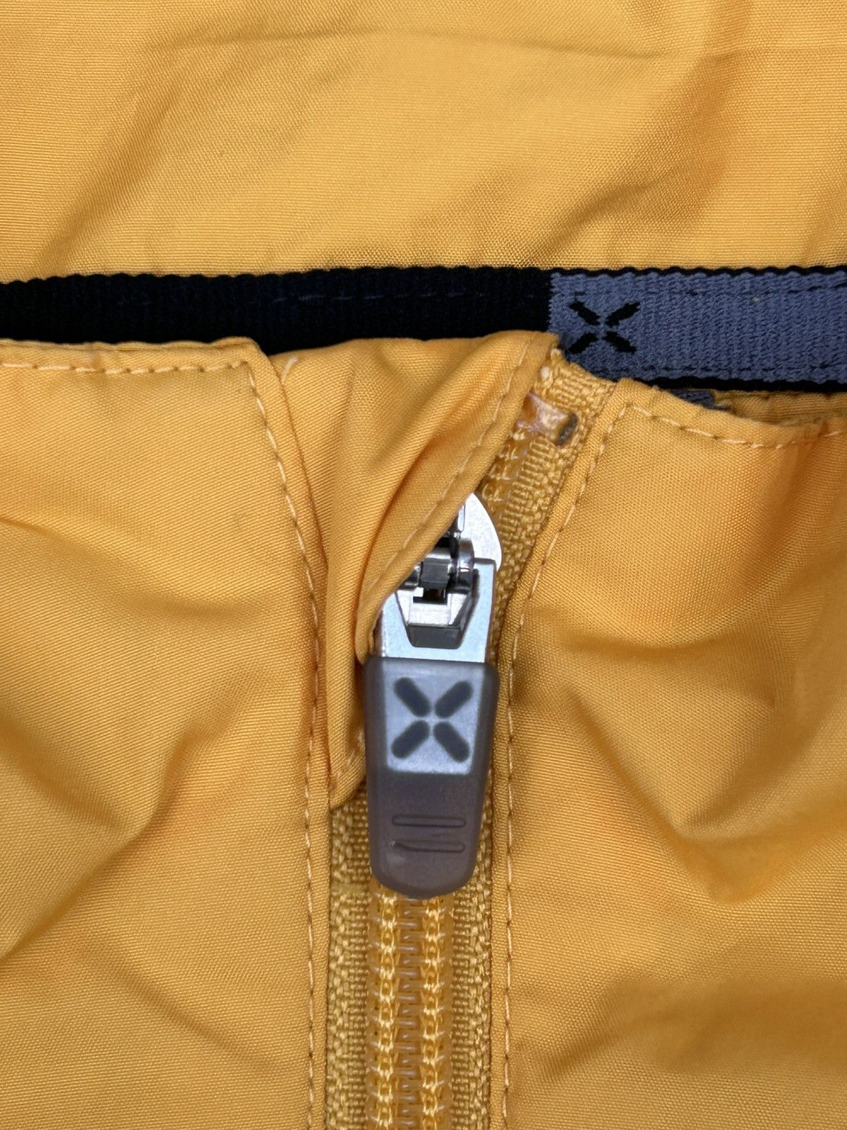 Nike Nike 00s silver tag Clima-fit yellow jacket Size US M / EU 48-50 / 2 - 4 Thumbnail