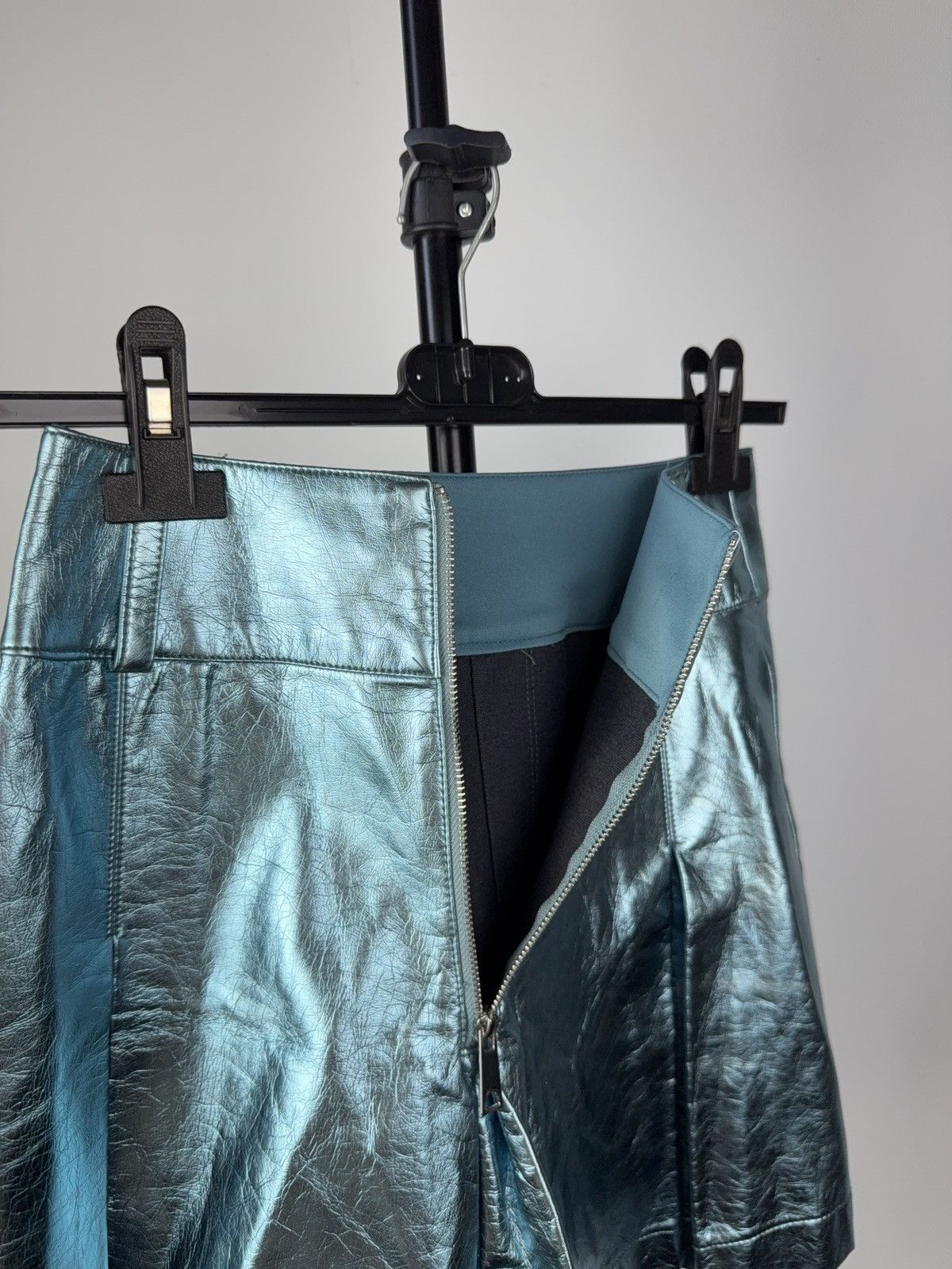 Other 00s Opium Blue Metallic Faux Leather Mini Skirt Y2K Style Size 24" / US 00 / IT 34 - 5 Thumbnail