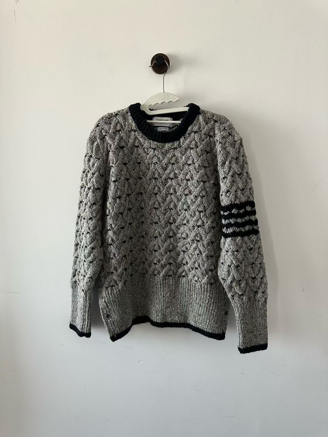 Thom Browne Thom Browne Gray Woven Wool Sweater Size US XL / EU 56 / 4 - 1 Thumbnail