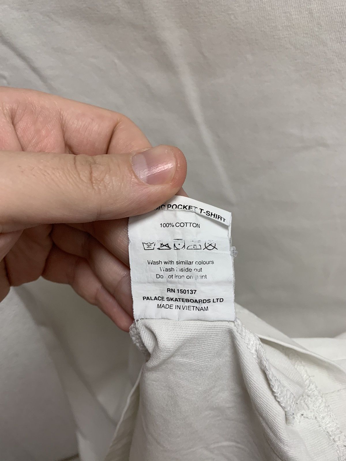 Palace Palace skateboarding white t-shirt M sz Size US M / EU 48-50 / 2 - 8 Thumbnail
