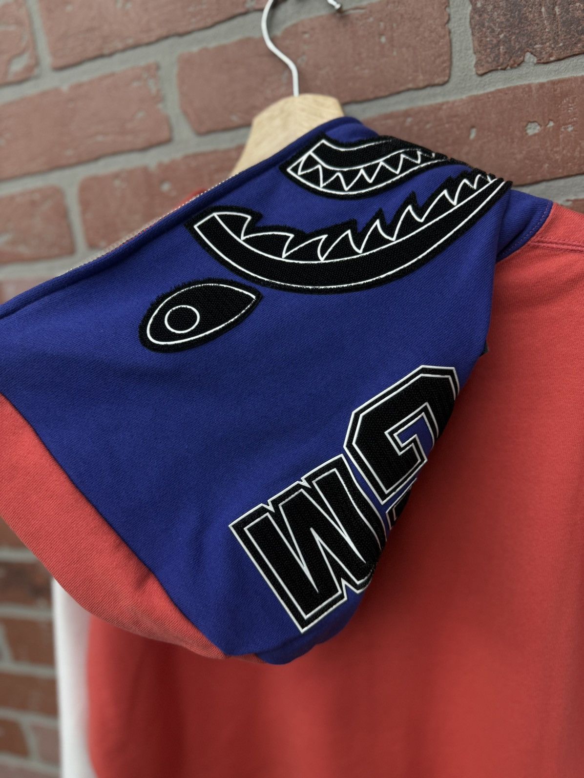 Bape Bape Multicolor Japan Exlusive Patch Hoodie Size L NEW Size US L / EU 52-54 / 3 - 11 Thumbnail