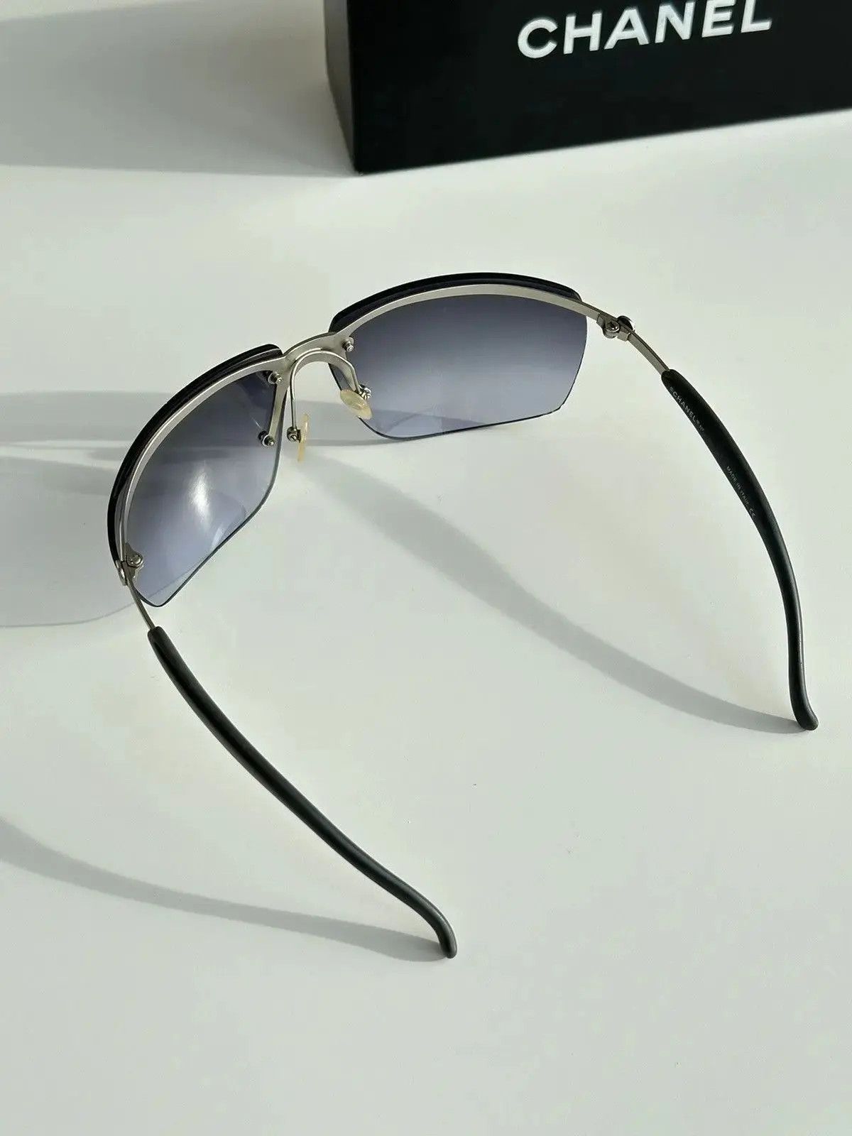 Chanel × Vintage CHANEL Sunglasses Rimless Rhimestone Shield CC Logo Sport Size ONE SIZE - 3 Thumbnail
