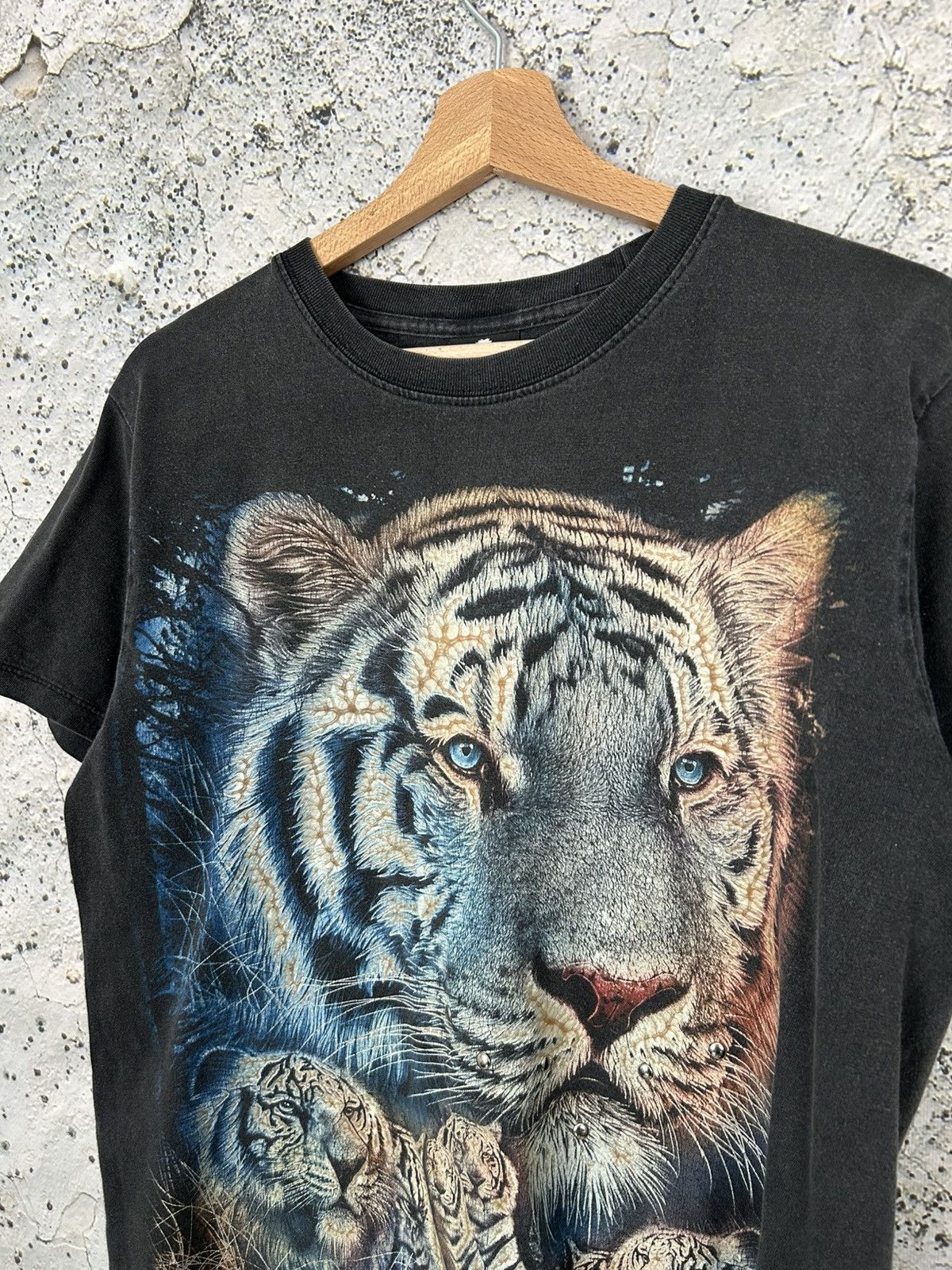 Vintage Vintage Tigers Graphic Animal Tee Grunge Punk Rock Y2K Size US M / EU 48-50 / 2 - 2 Thumbnail