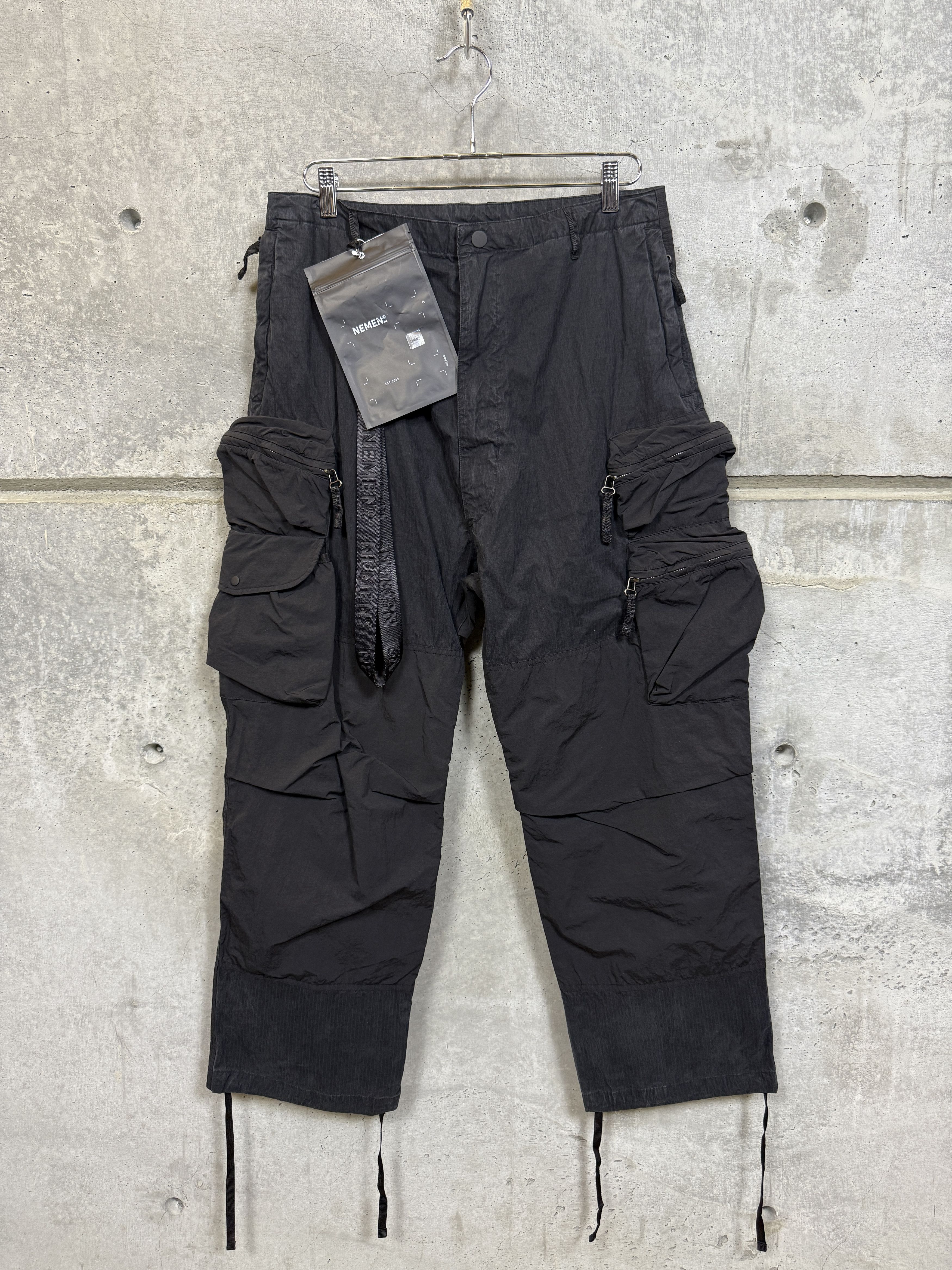 Nemen $450 Nemen Multipocket Parachute Pants Size US 33 - 1 Thumbnail