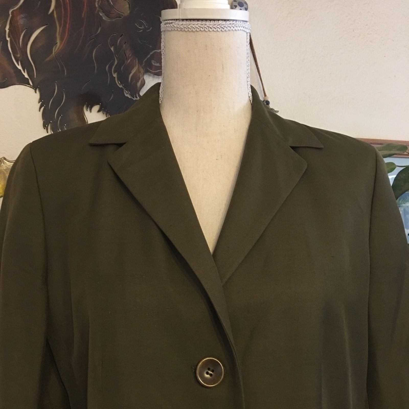 Ann Taylor Ann Taylor khaki green silk button jacket 10P Size L / US 10 / IT 46 - 8 Thumbnail