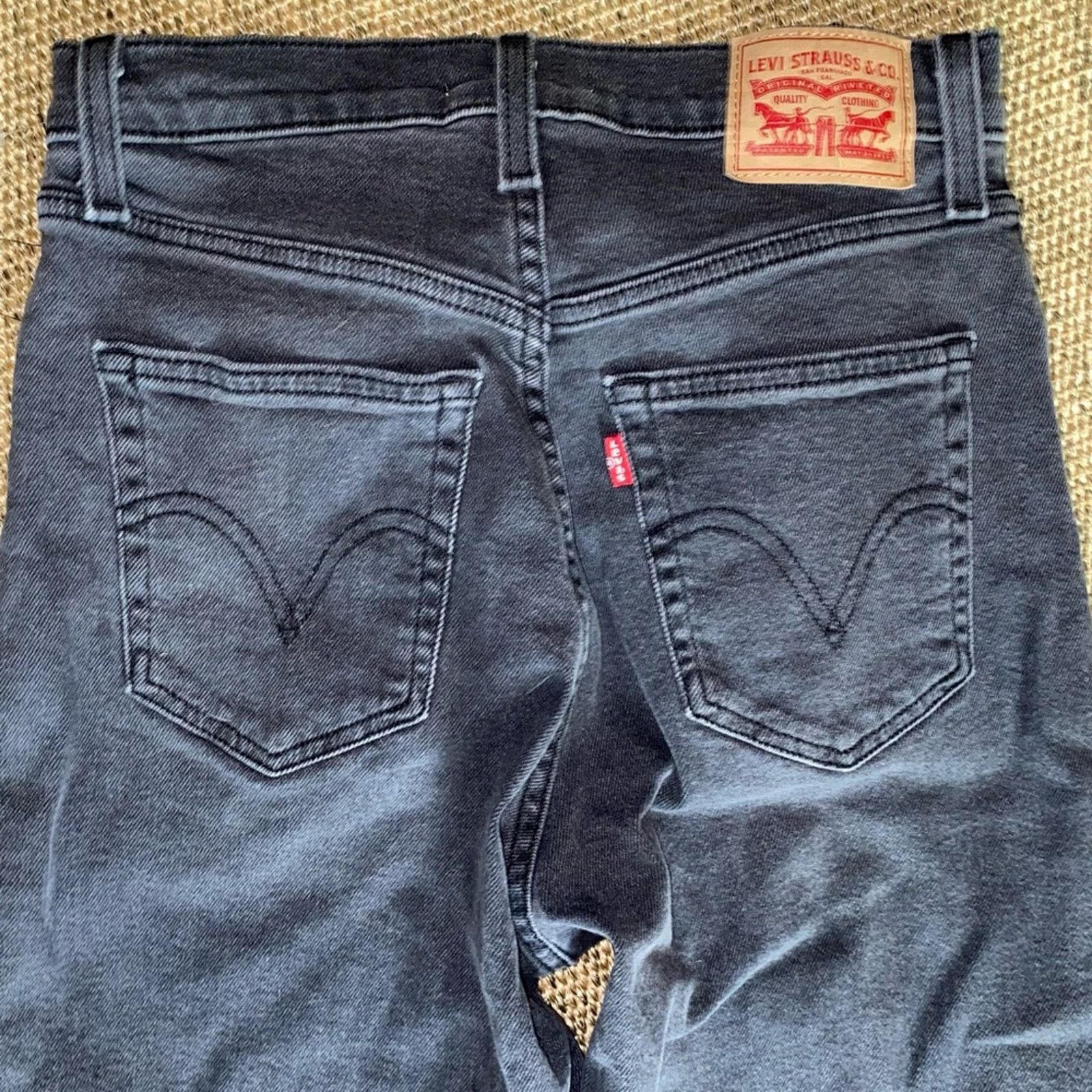 Levi's Levis Black High Rise Mom Jean waist 27 L 29 Size 27" / US 4 / IT 40 - 9 Thumbnail