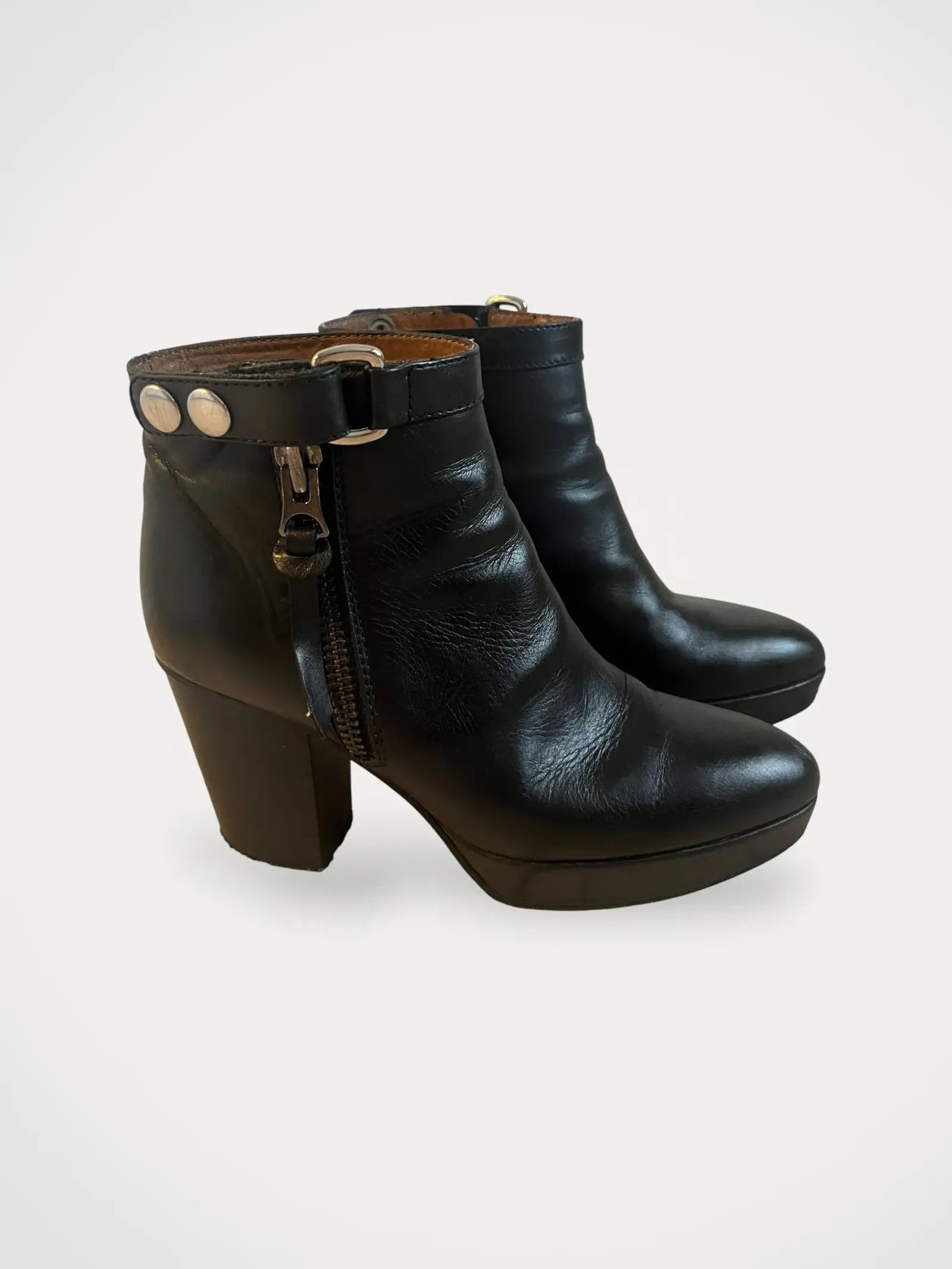 Acne Studios Acne Studios Heels Size US 8 / IT 38 - 1 Thumbnail