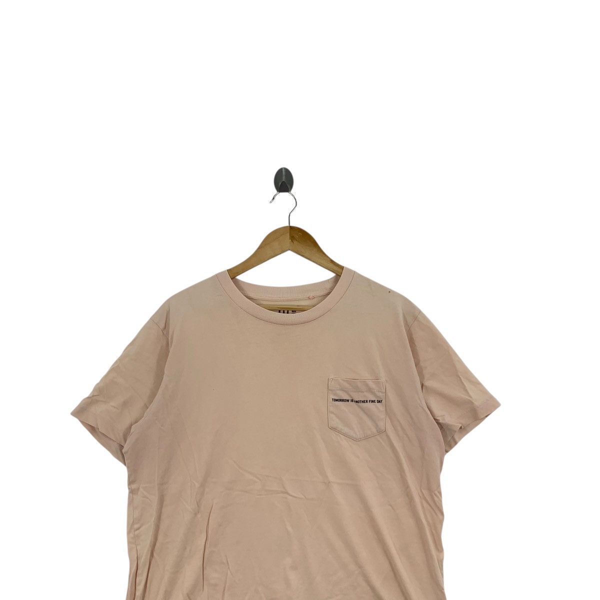 Uniqlo UNIQLO x RIRKRIT TIRAVANIJA Thai Art Artist Thrashed Tee Size L / US 10 / IT 46 - 2 Thumbnail