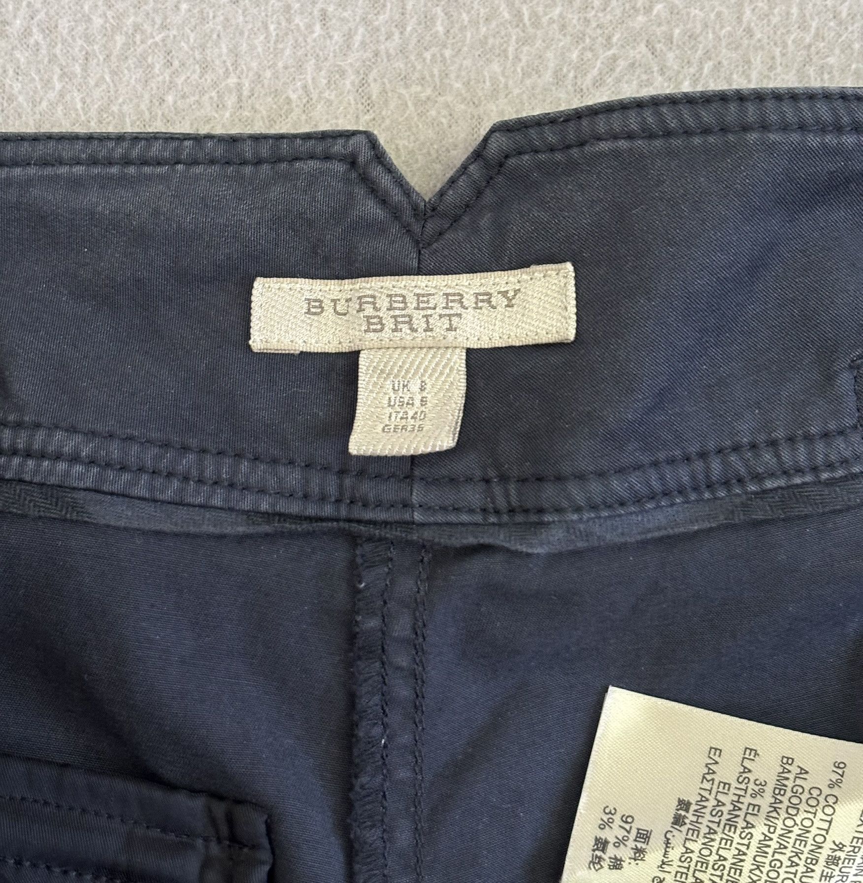 Burberry Burberry Navy shorts size 8 Size 27" / US 4 / IT 40 - 17 Thumbnail