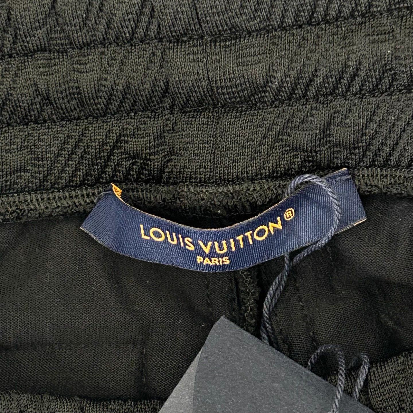 Louis Vuitton LV all over print pants XS new with tags Size US 26 / EU 42 - 3 Thumbnail