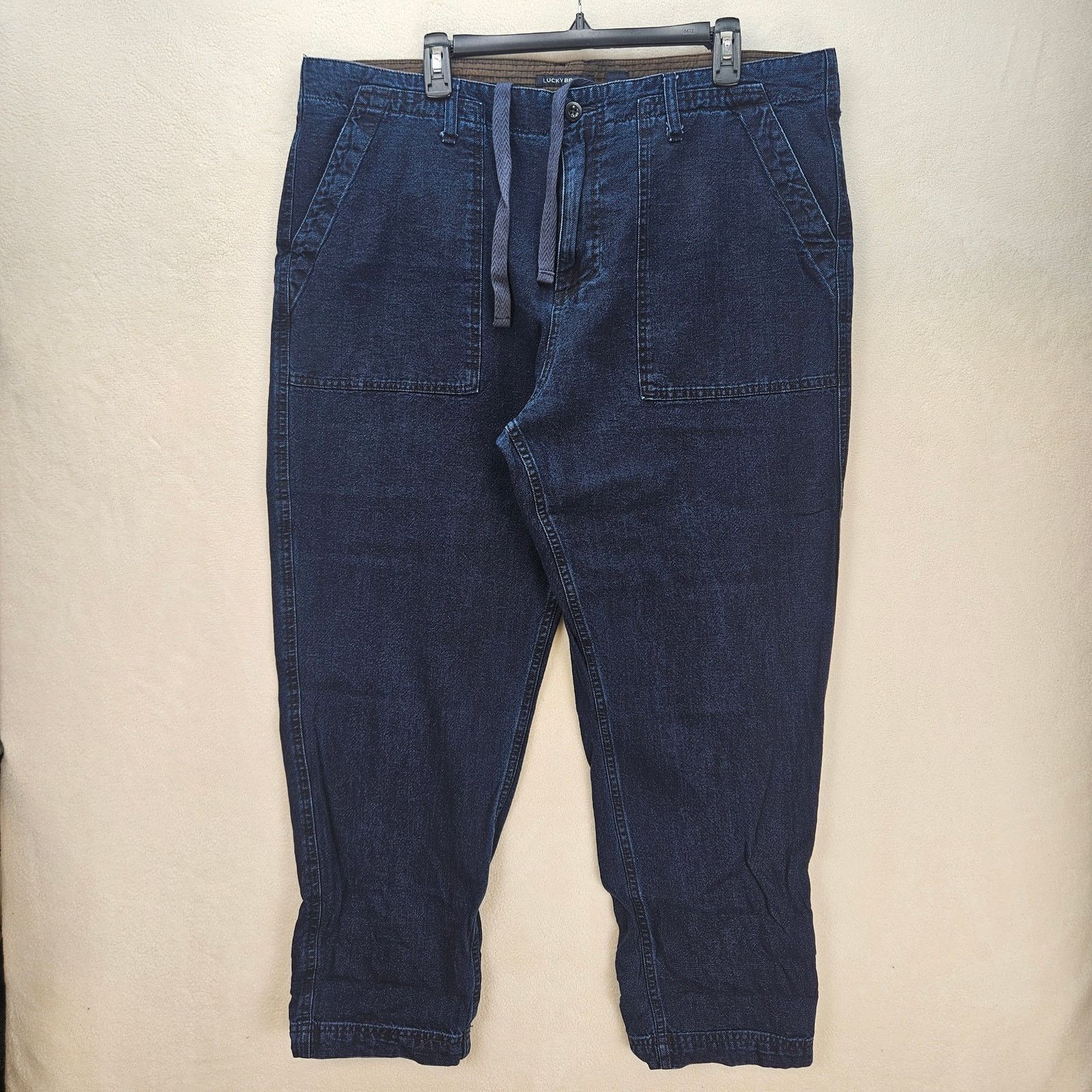 Lucky Brand LUCKY BRAND MEN'S 40 STRAIGHT LEG BREATHABLE JEANS DRAWSTRIN Size US 40 / EU 56 - 1 Thumbnail