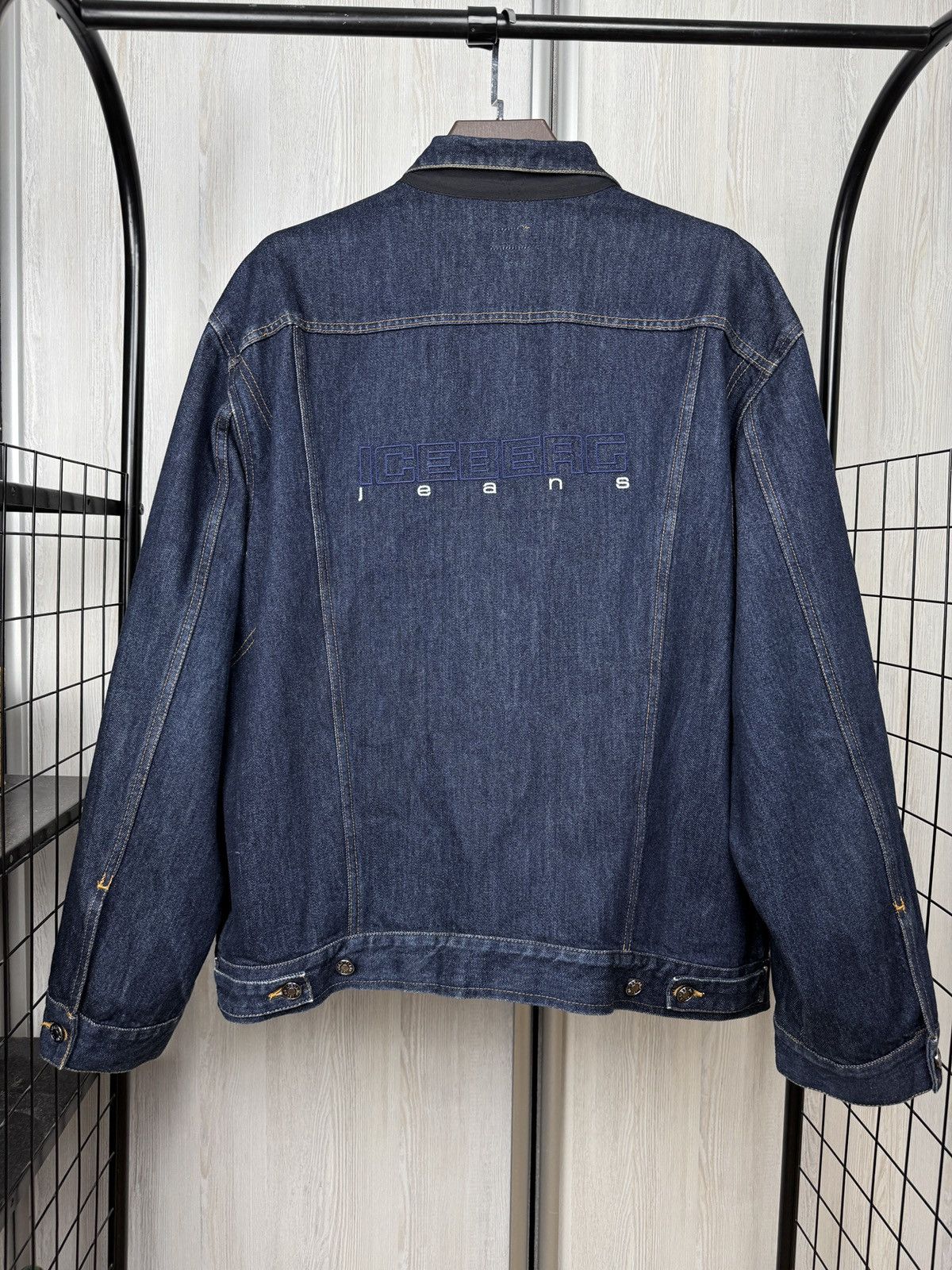 Iceberg Iceberg Jeans zip indigo blue big logo denim trucker jacket Size US XXL / EU 58 / 5 - 2 Thumbnail